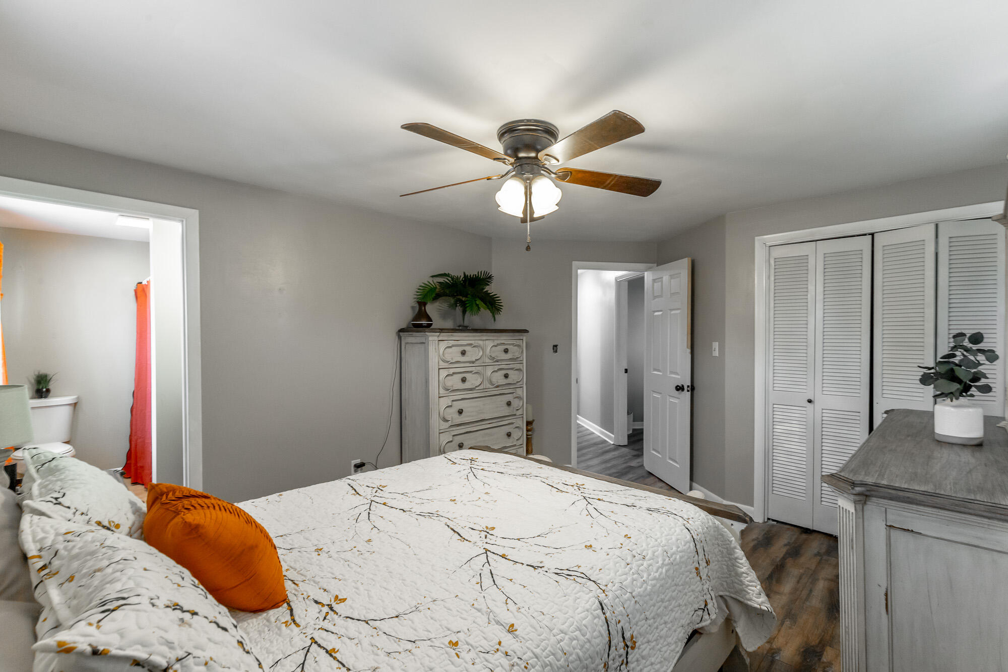 5551 NW Georgetown Road