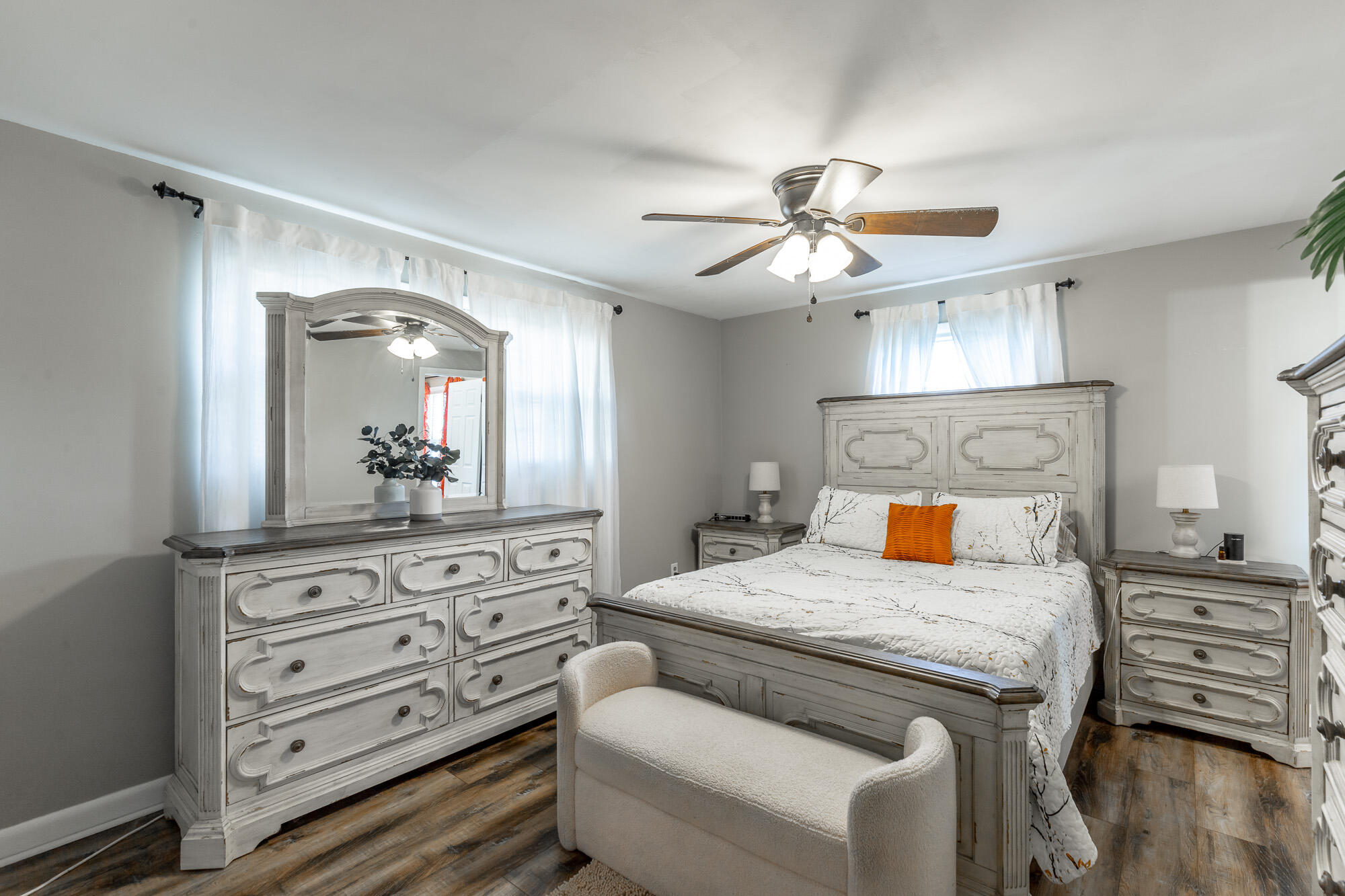 5551 NW Georgetown Road