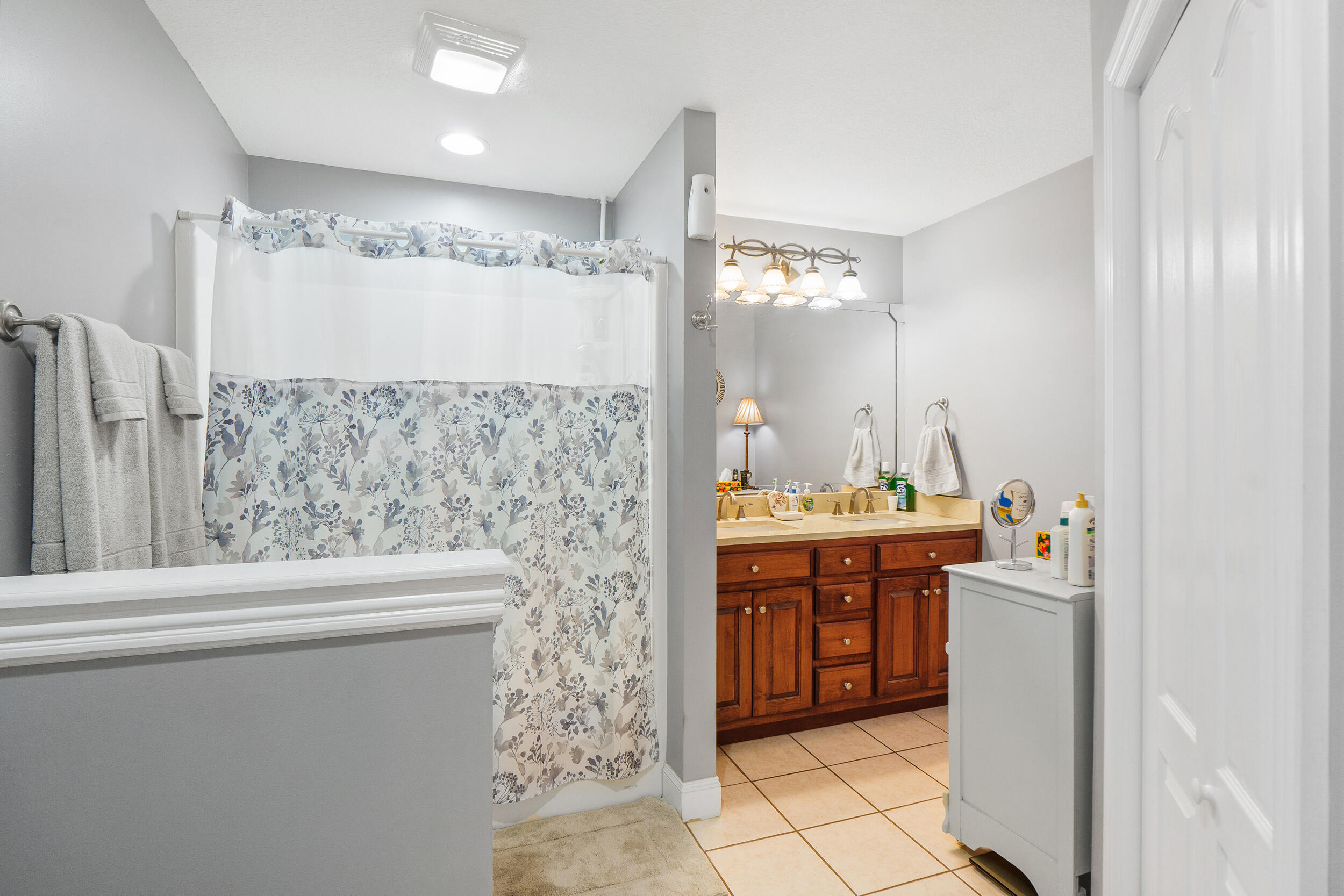 45 Logans Charge Street