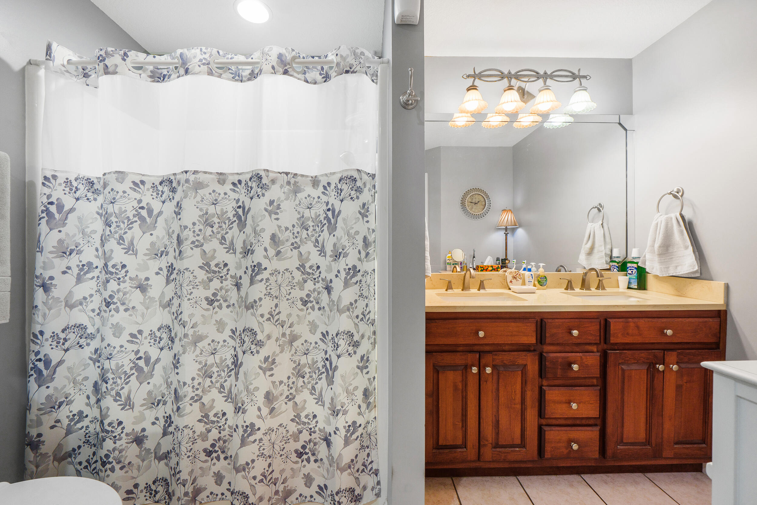 45 Logans Charge Street