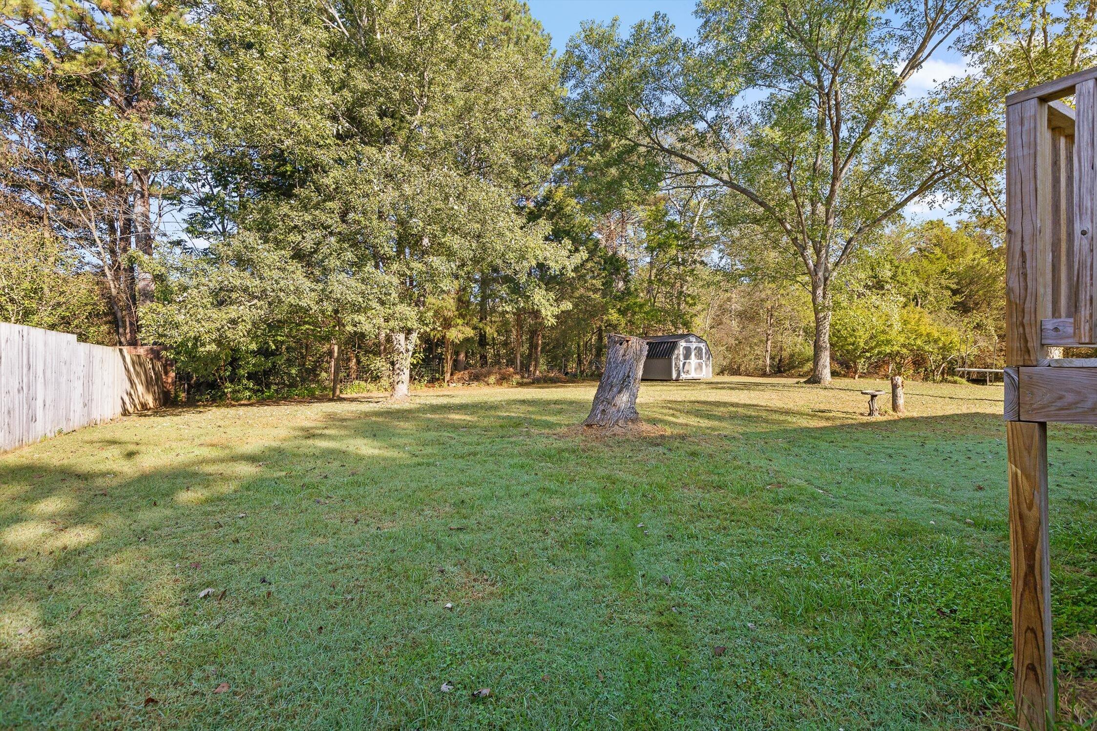 207 Singletree Drive NW