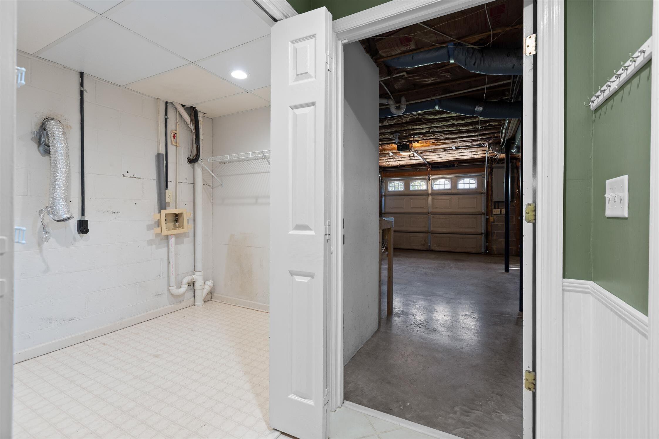 207 Singletree Drive NW