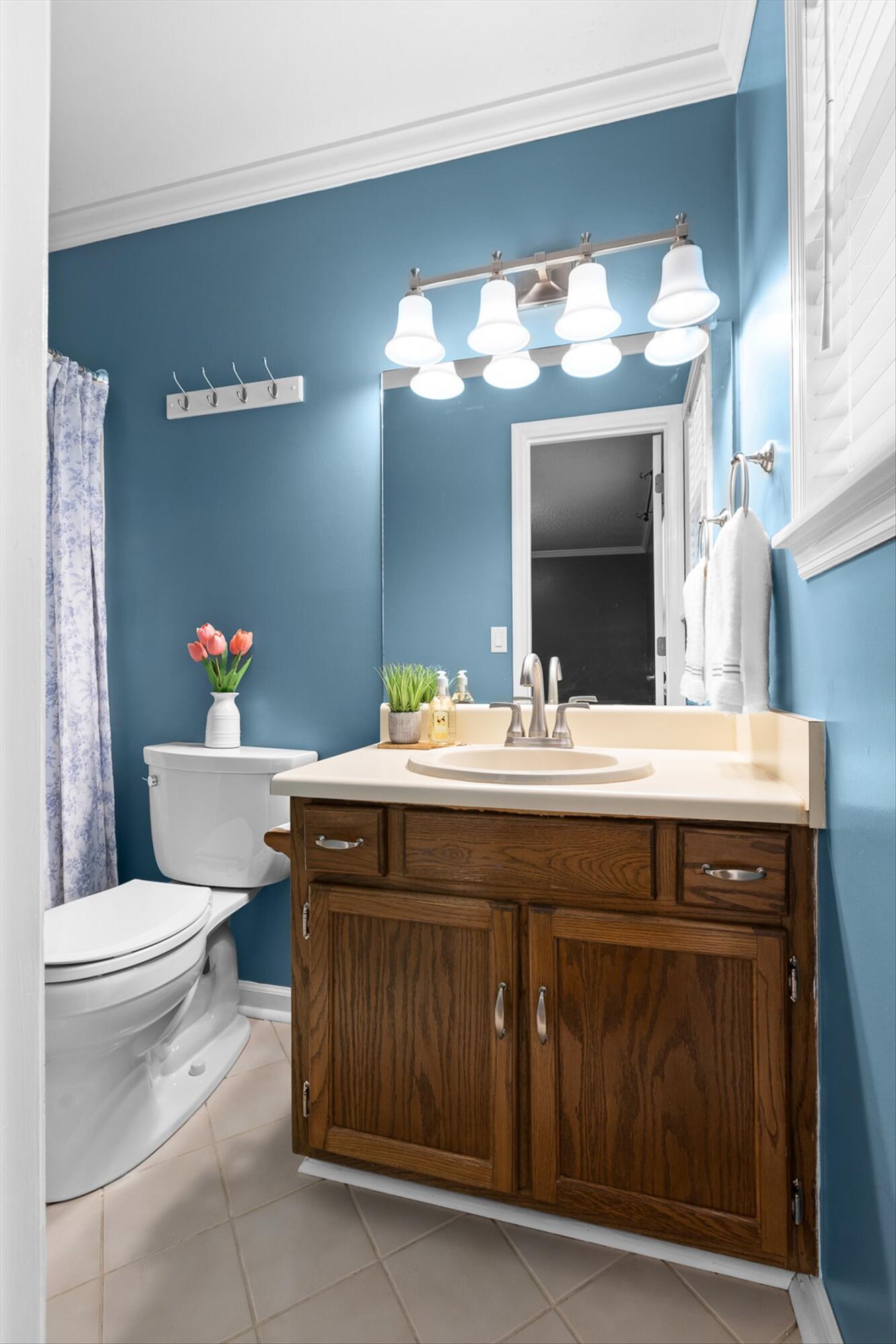 207 Singletree Drive NW