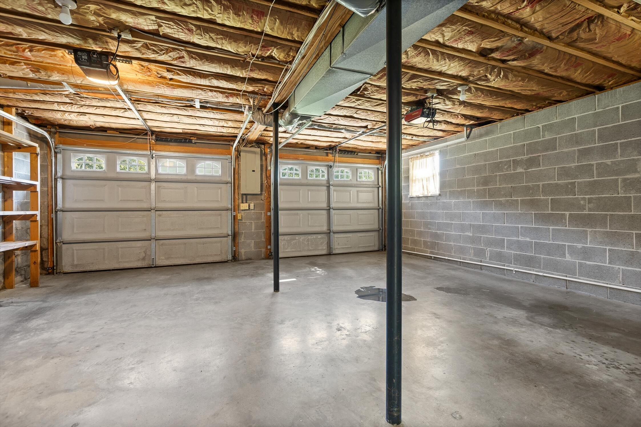 207 Singletree Drive NW