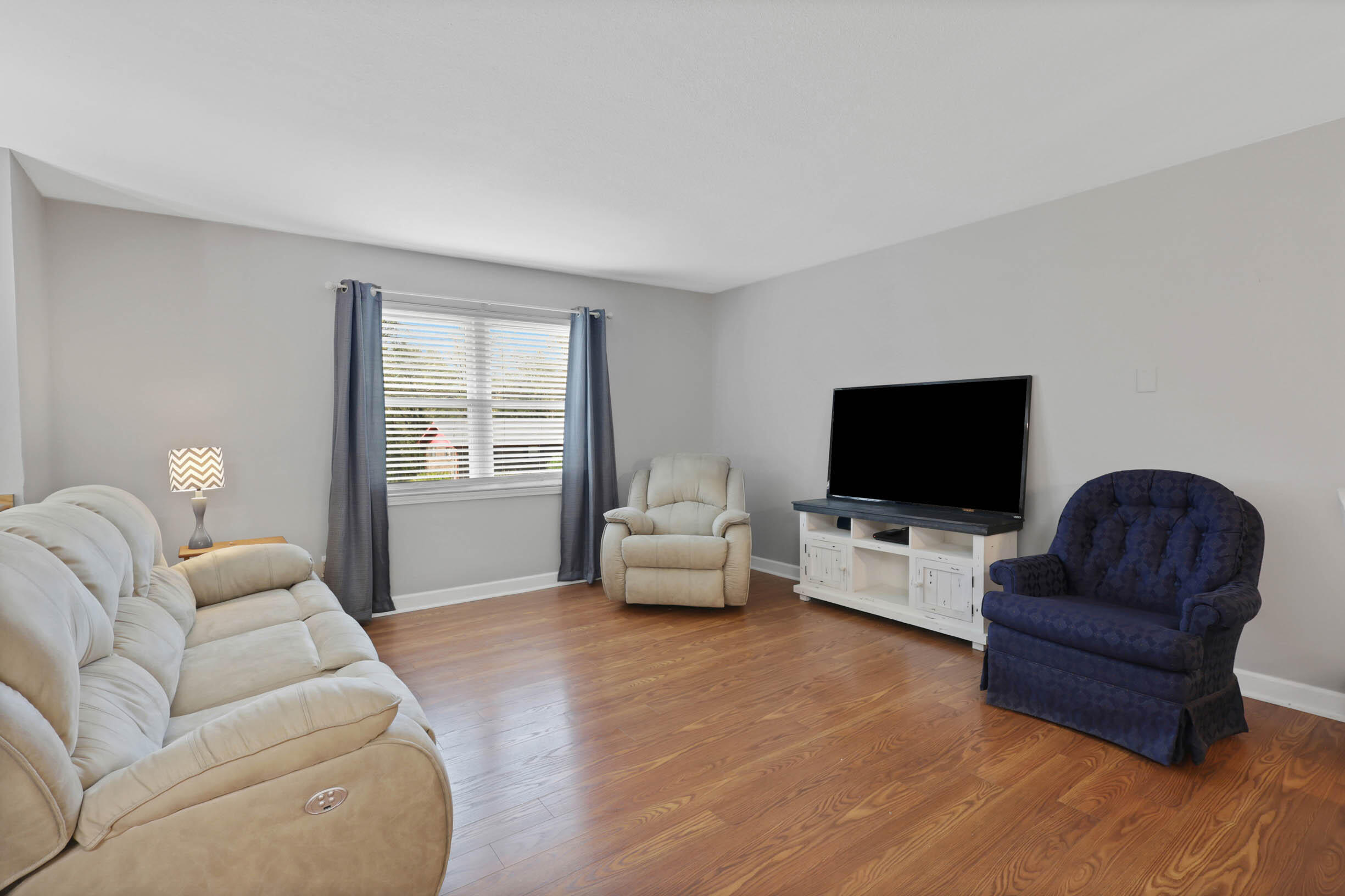 3410 NW Eveningside Drive NW