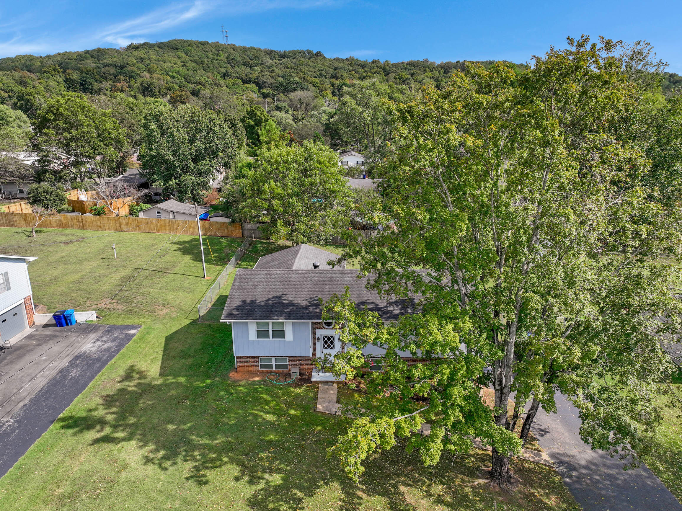 3410 NW Eveningside Drive NW