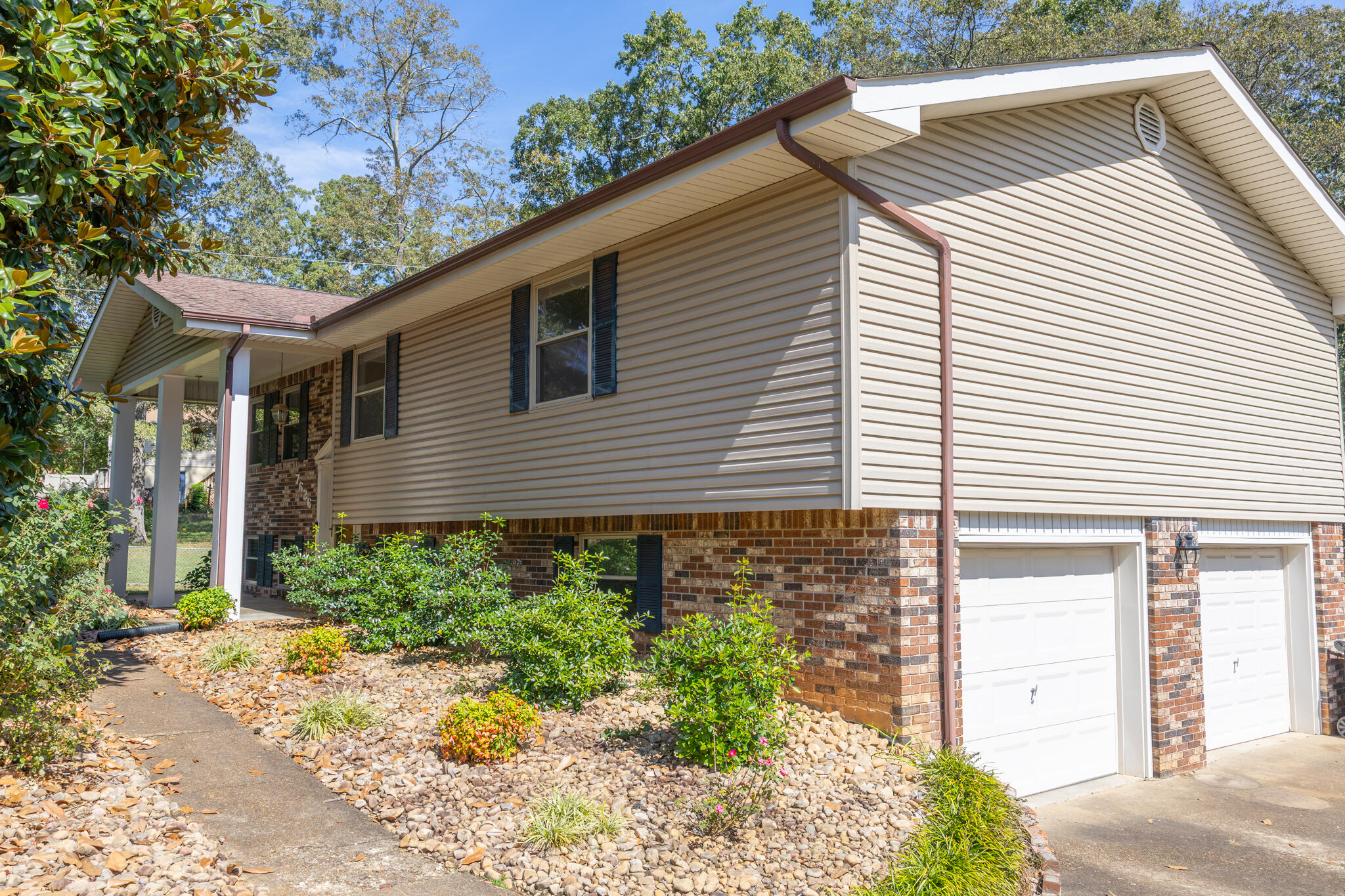 7626 Wynhill Lane