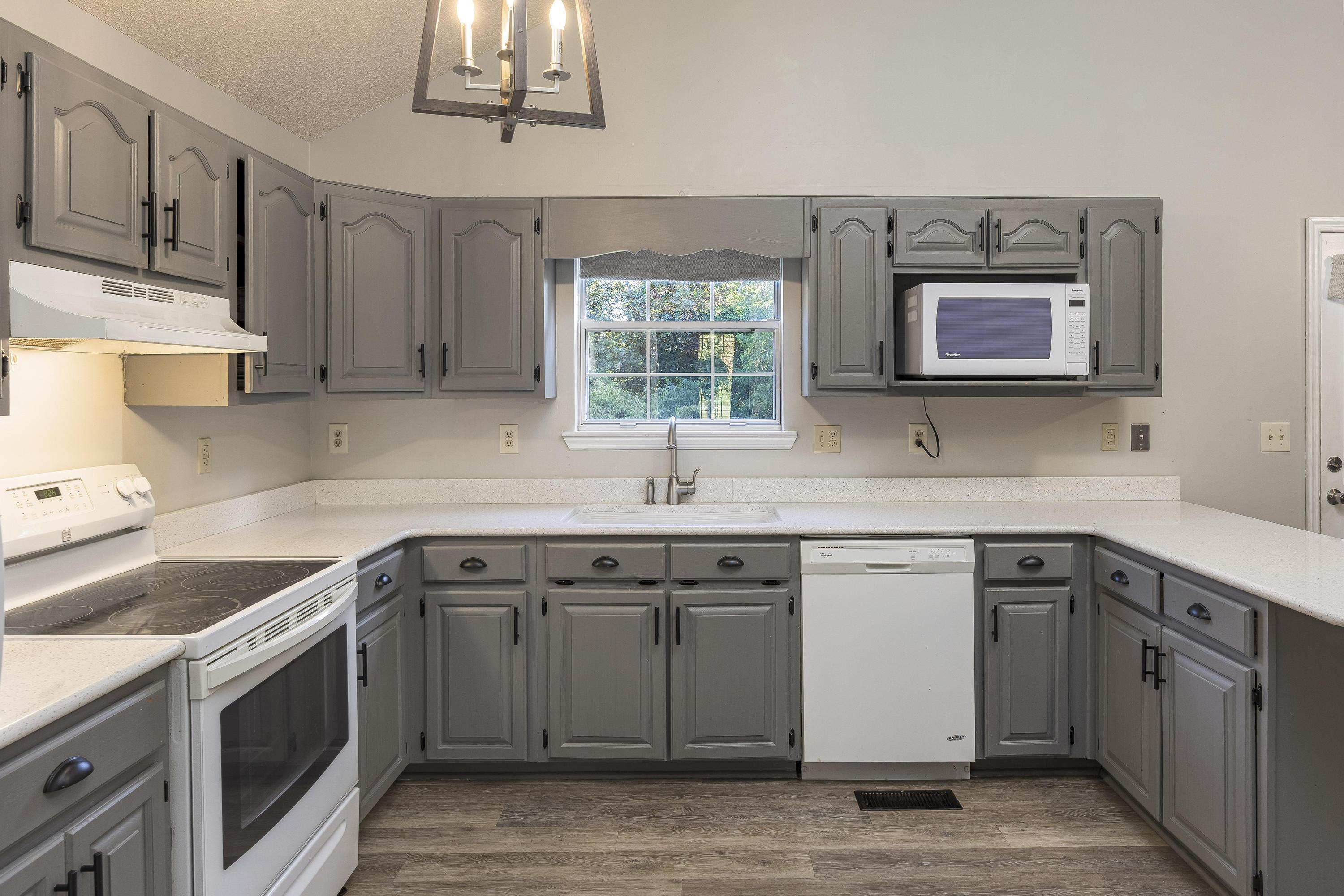 6907 Pine Haven Drive