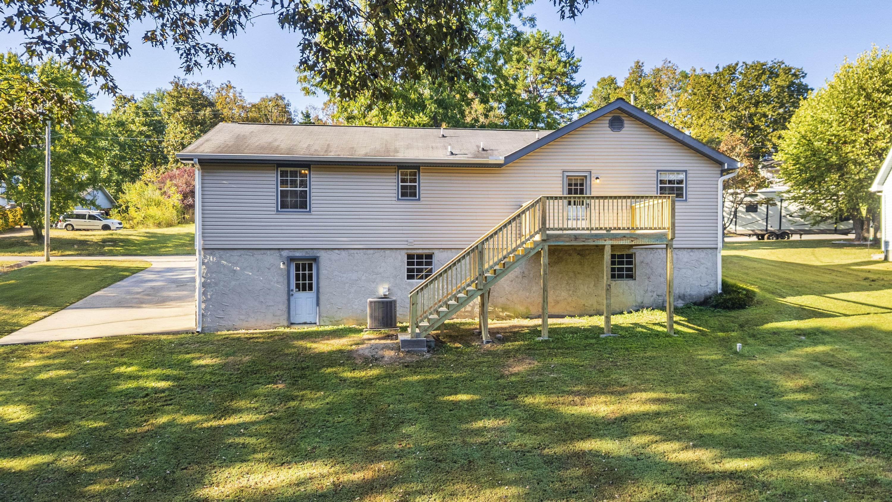 6907 Pine Haven Drive