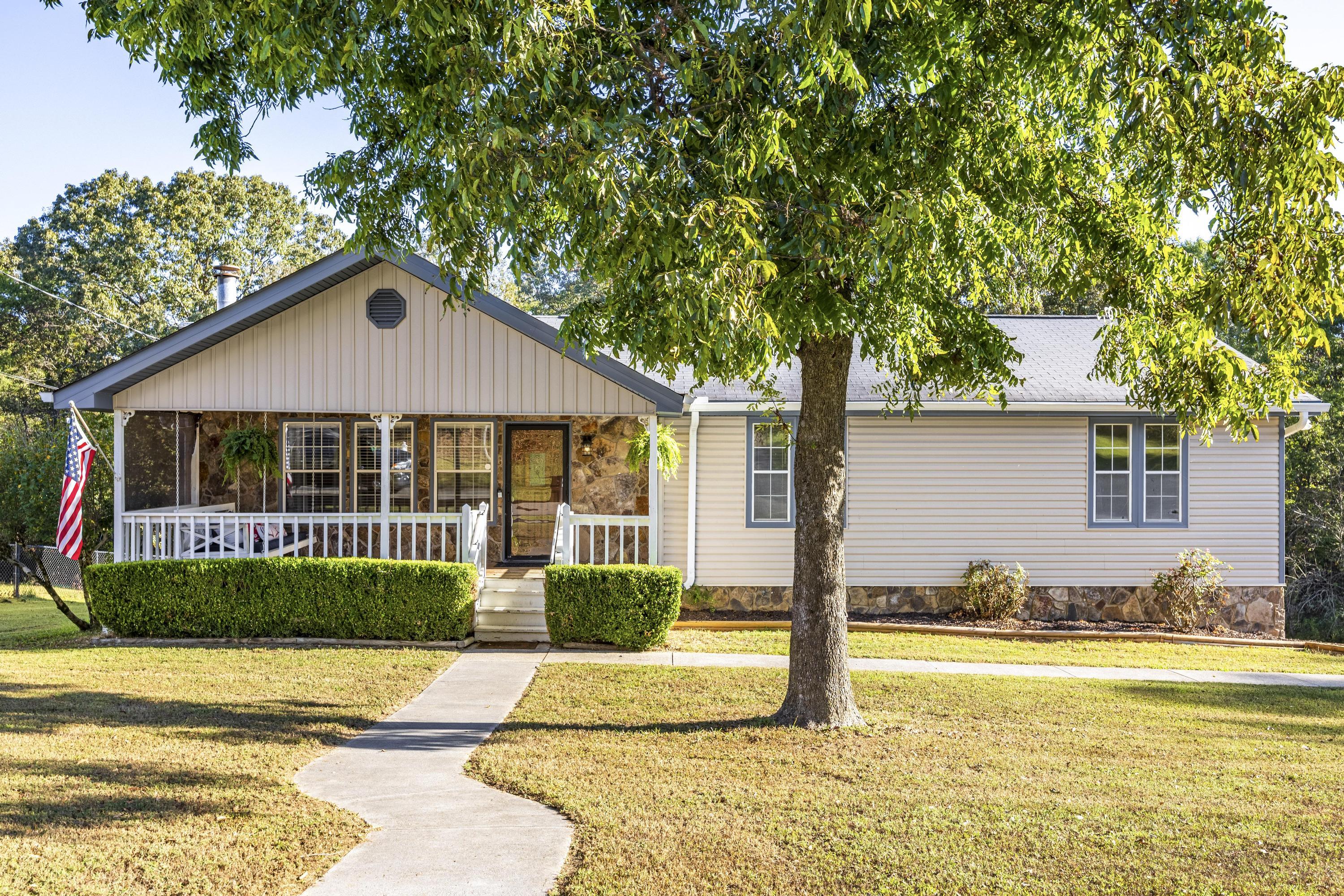 6907 Pine Haven Drive