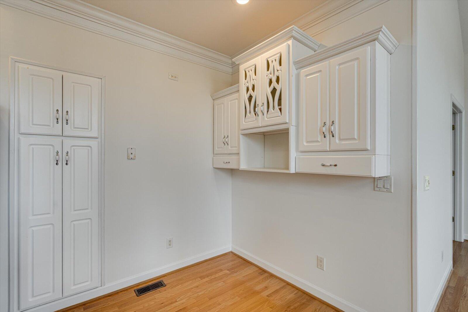 2431 Cone Flower Trail