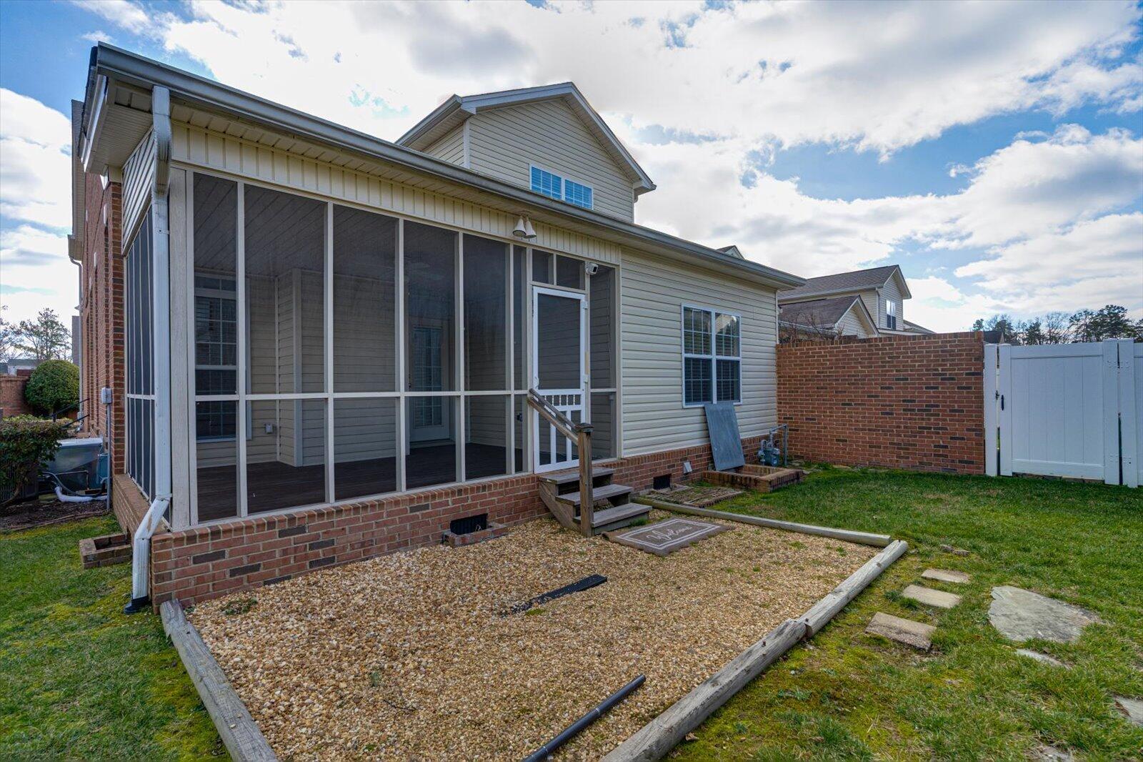 2431 Cone Flower Trail