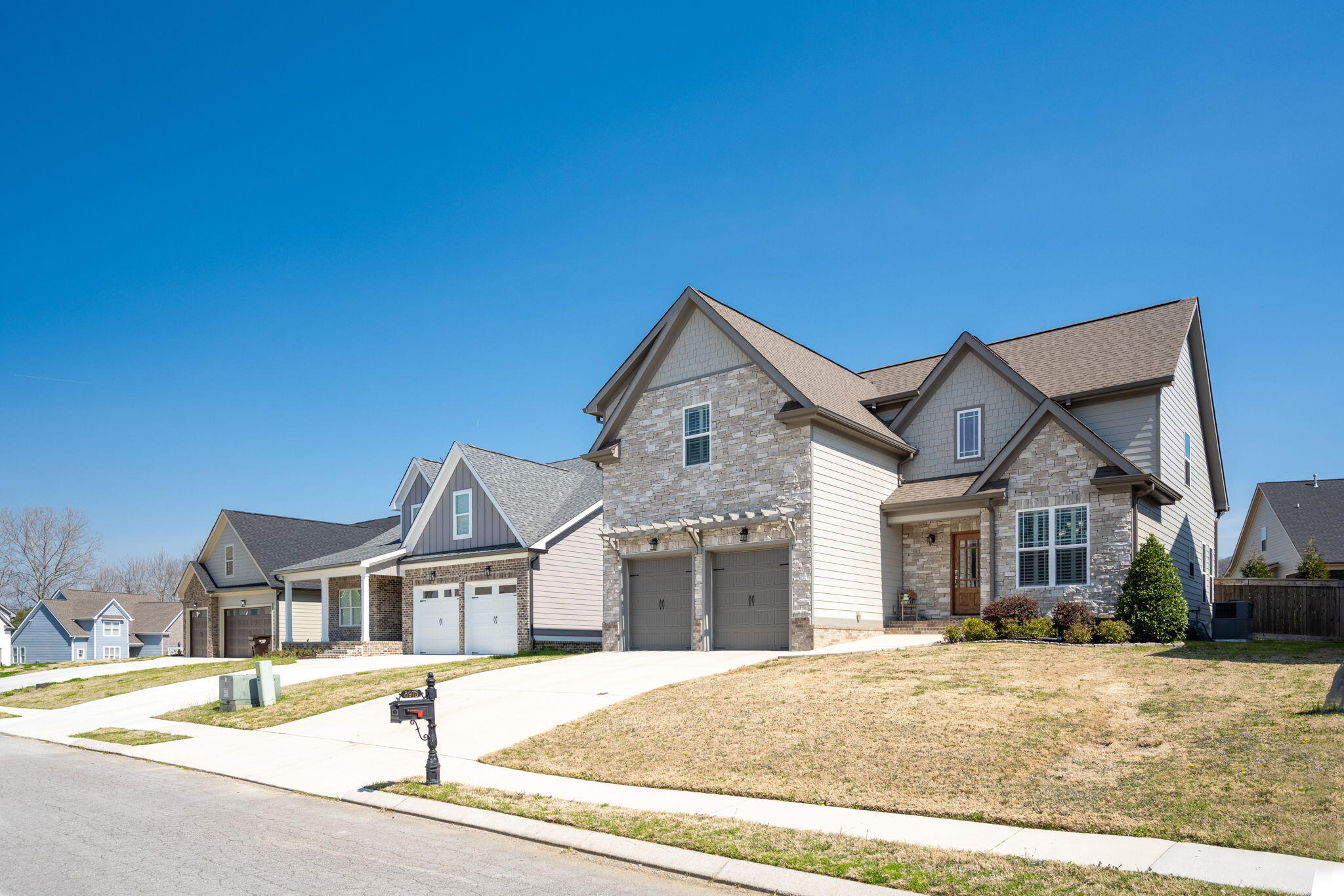 8975 Silver Maple Drive