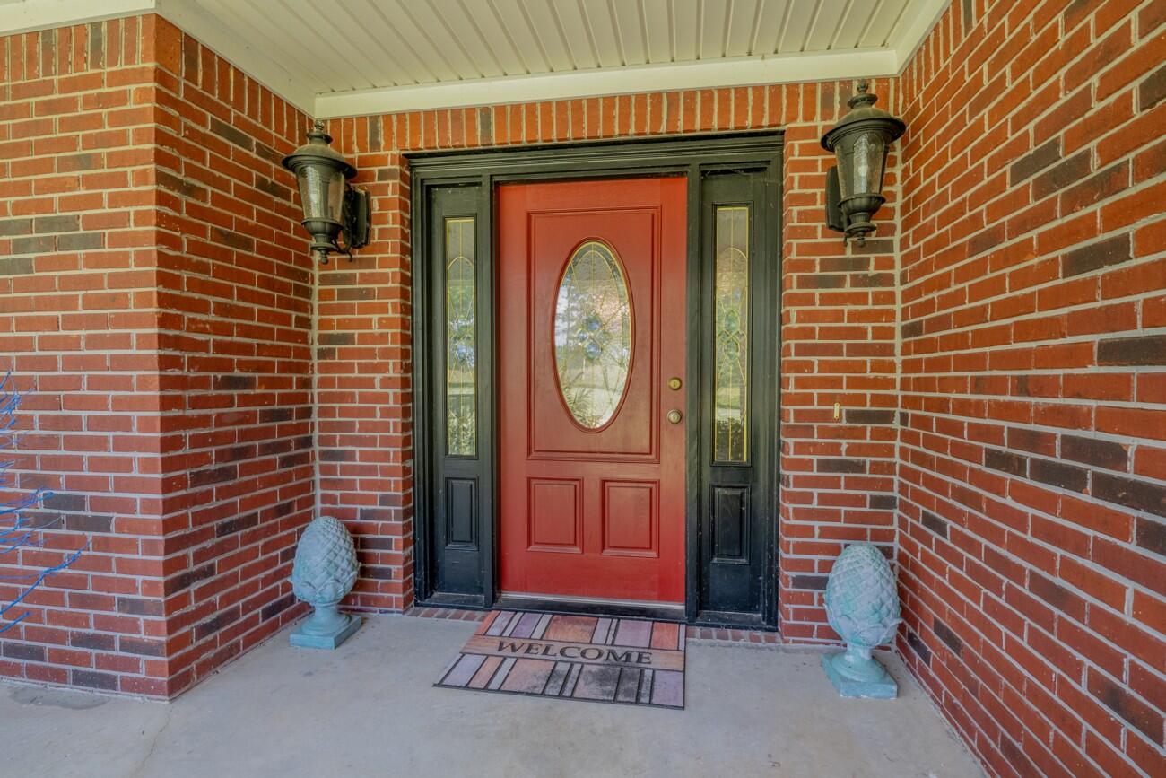 272 NW Fairview Road NW