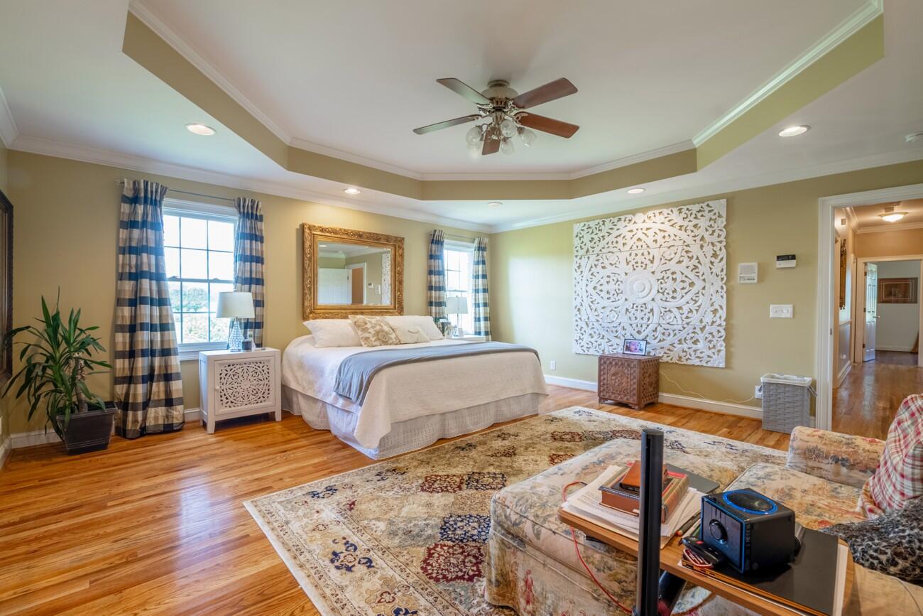 272 NW Fairview Road NW