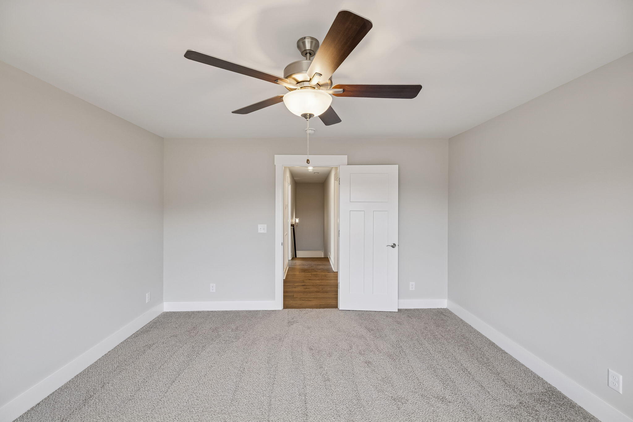 5211 NW Baylor Street