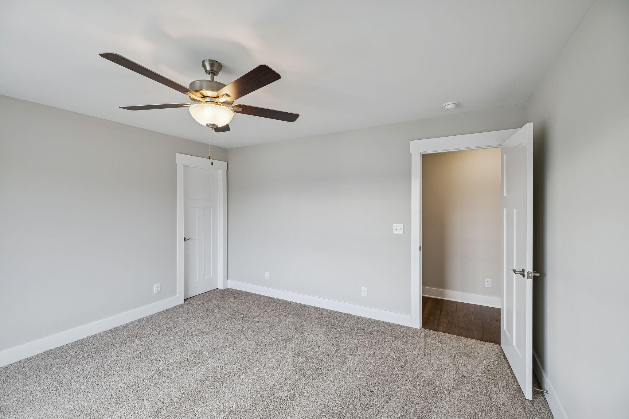 5211 NW Baylor Street