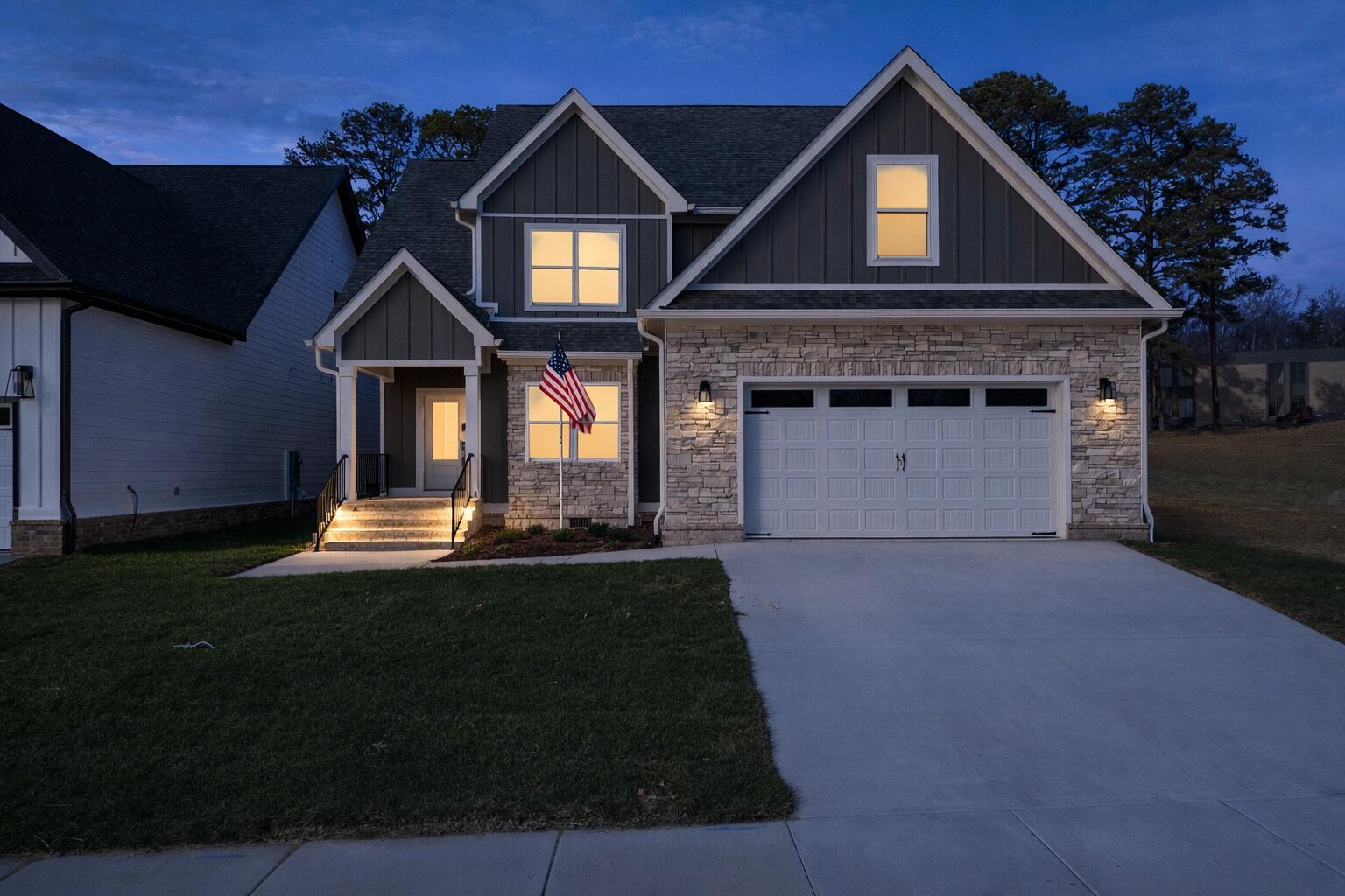 5211 NW Baylor Street