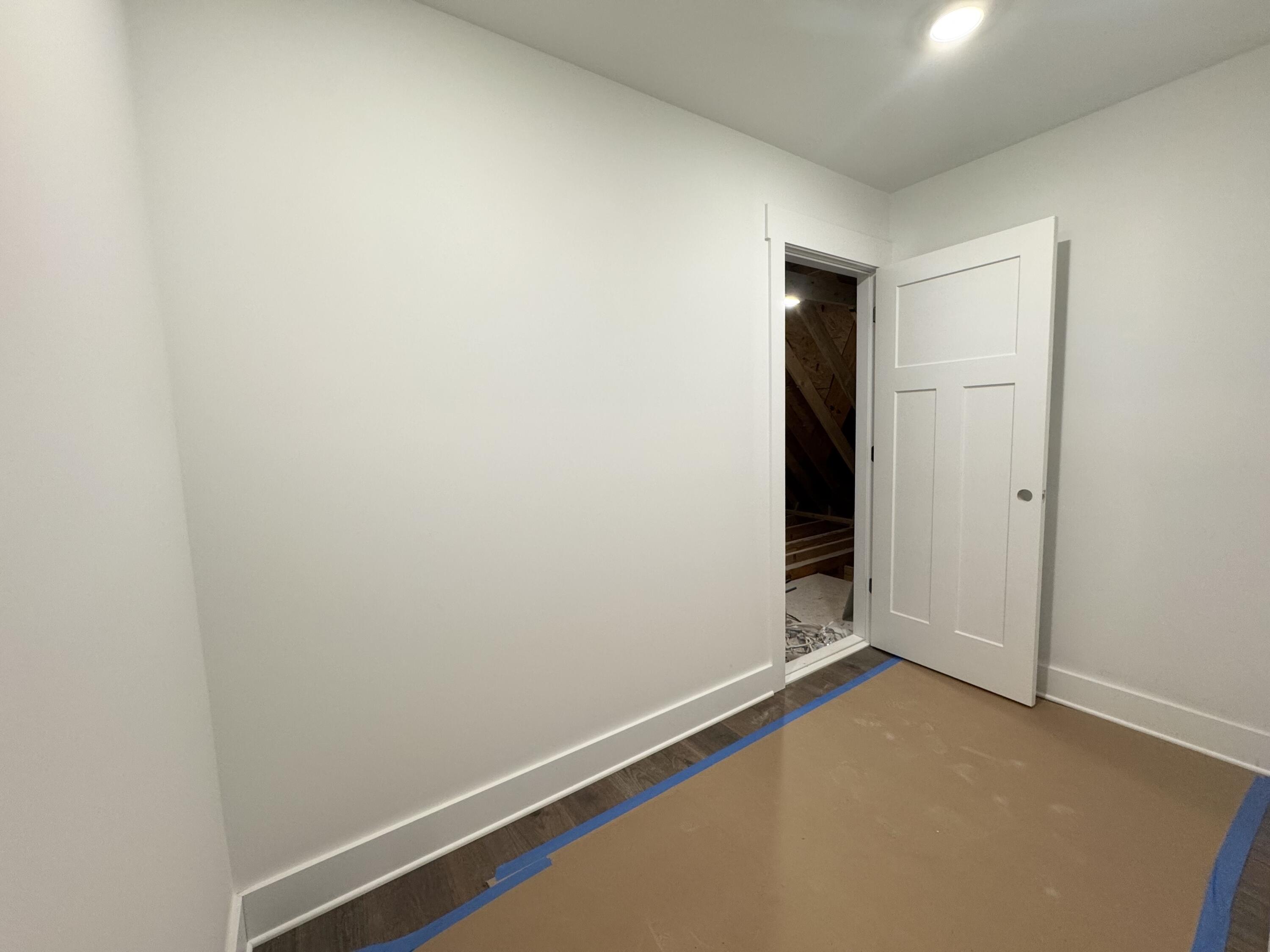 5211 NW Baylor Street