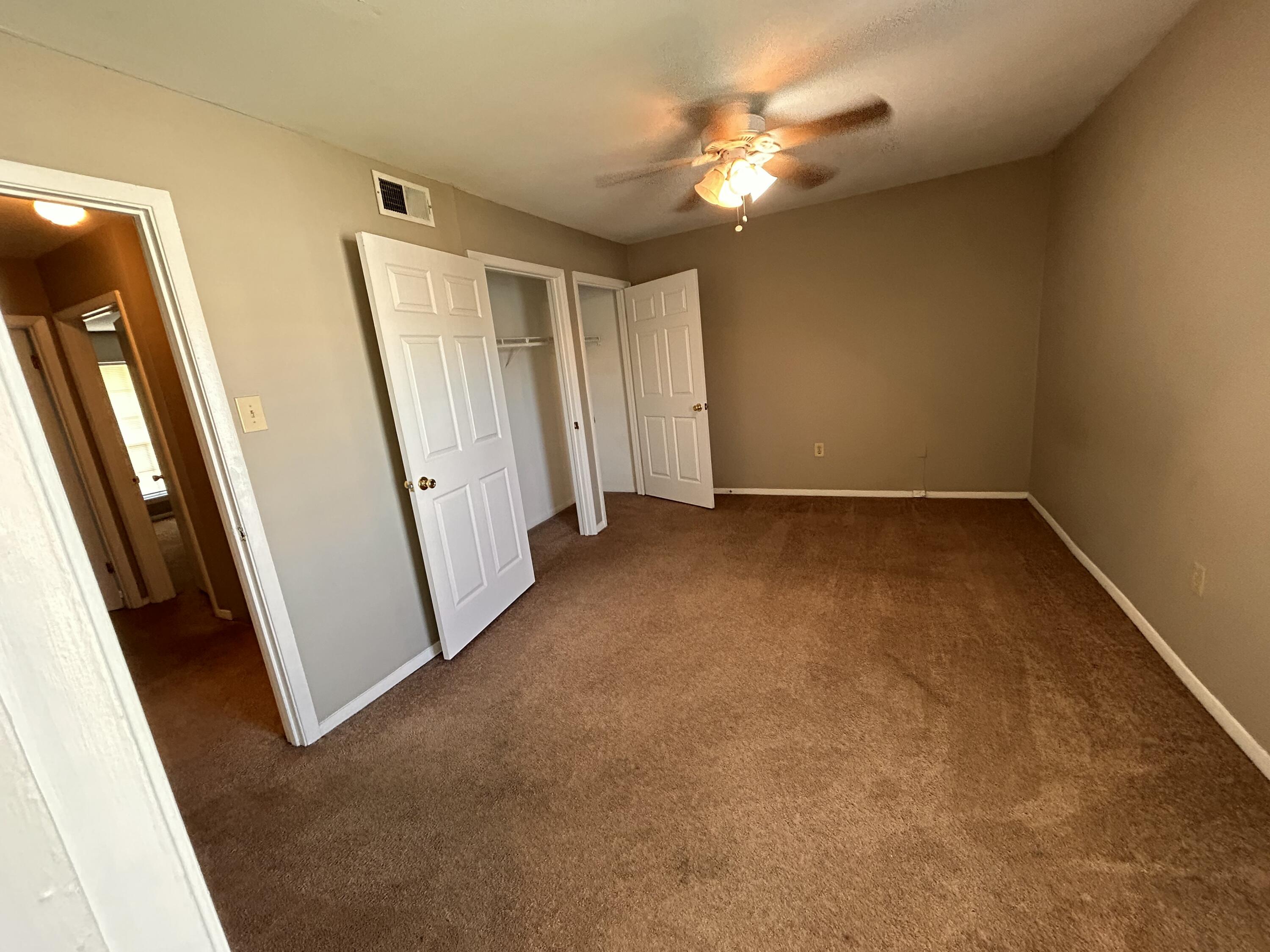 900 Mountain Creek Road, D59