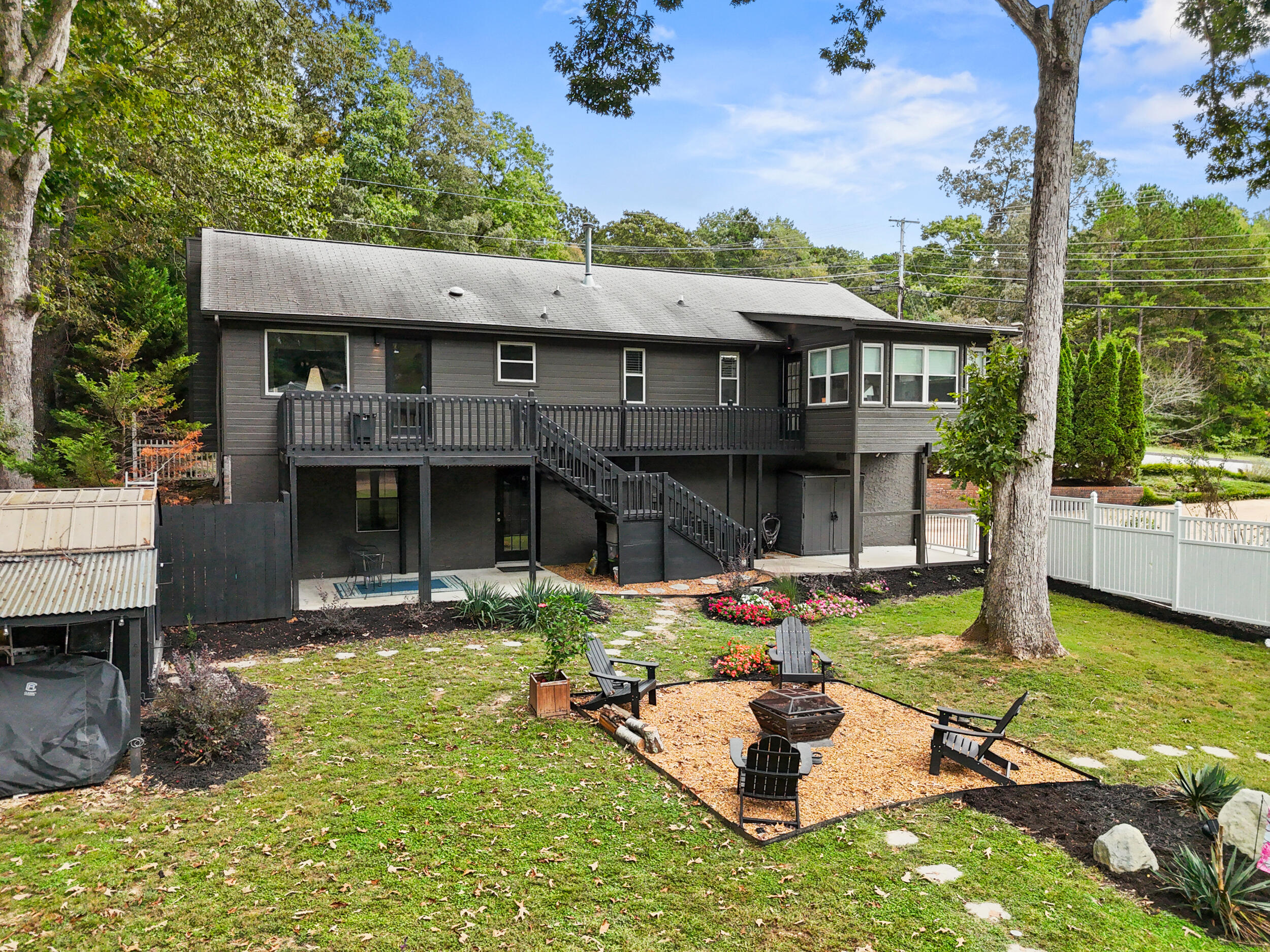 8715 Quail Run Drive