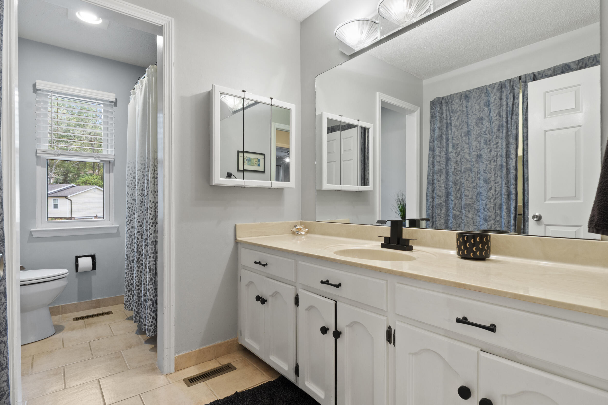 8715 Quail Run Drive