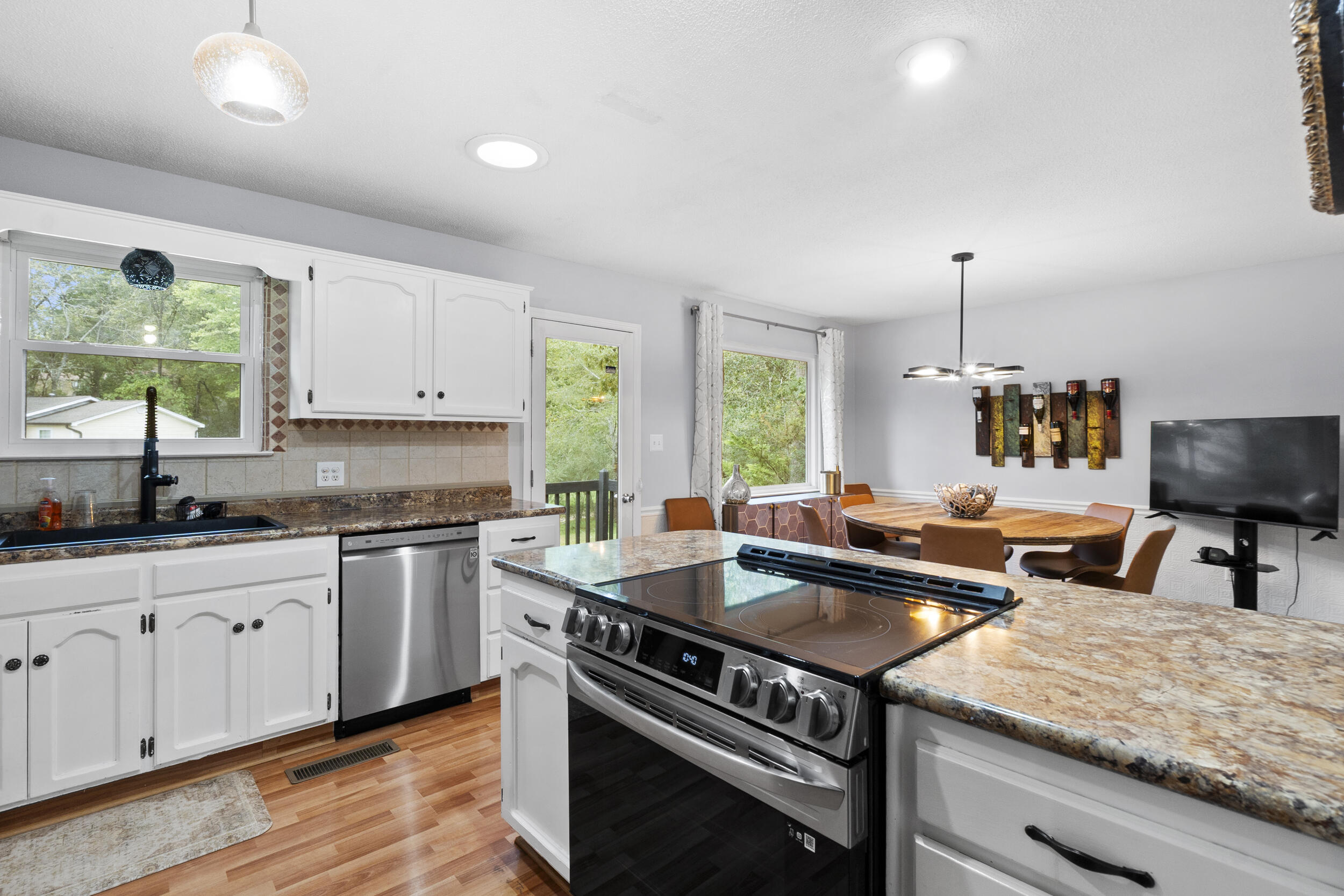 8715 Quail Run Drive