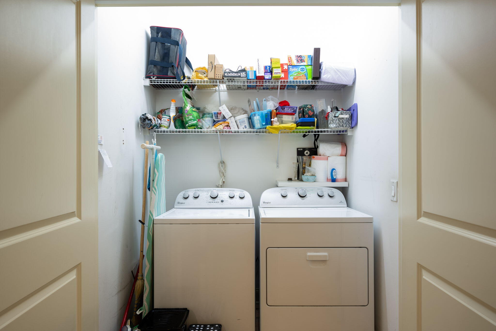 7647 Magnolia Leaf Lane