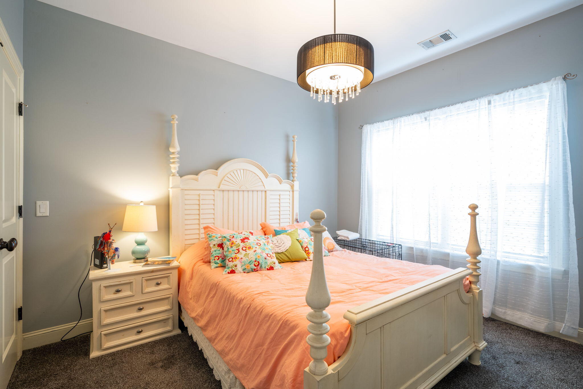 7647 Magnolia Leaf Lane