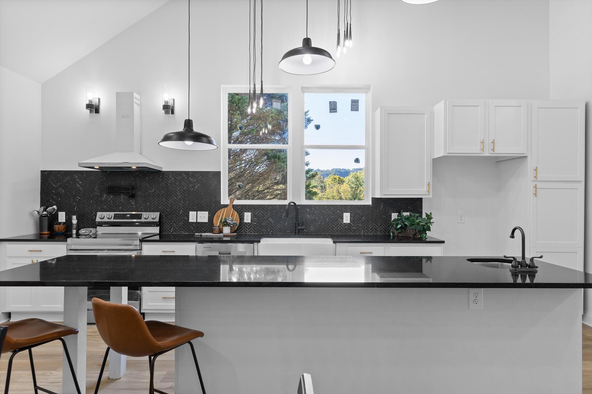 129 Signal Hills Drive