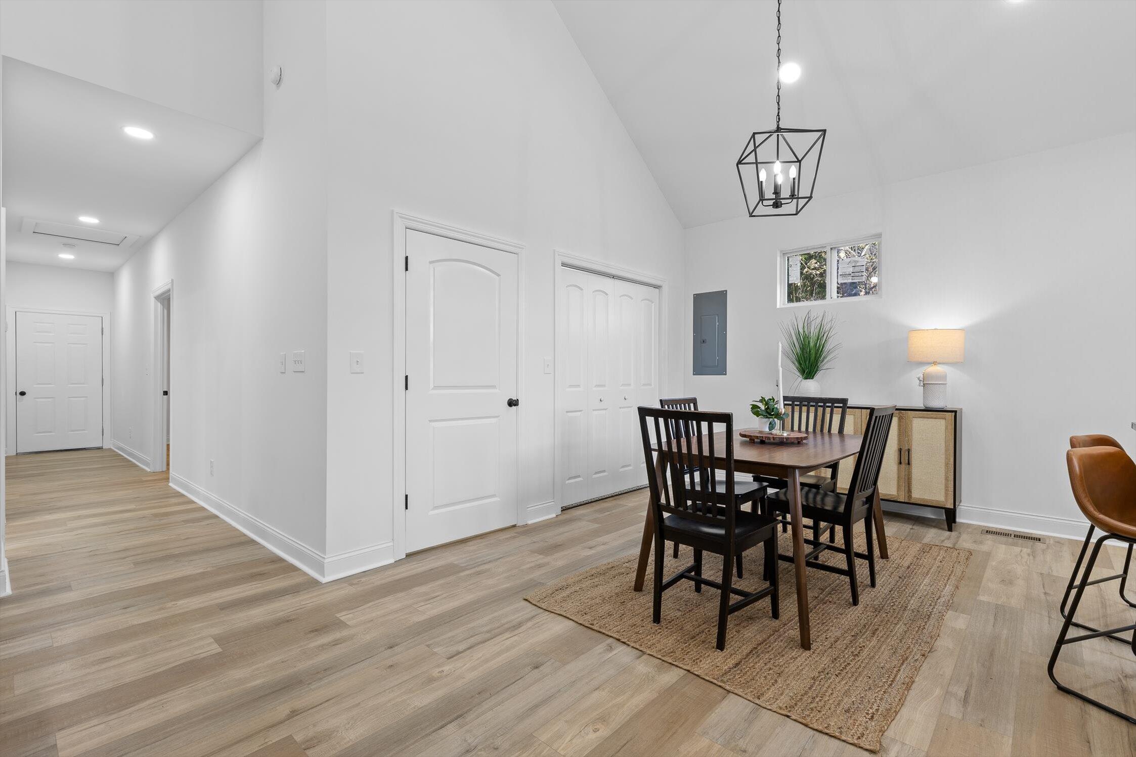 129 Signal Hills Drive