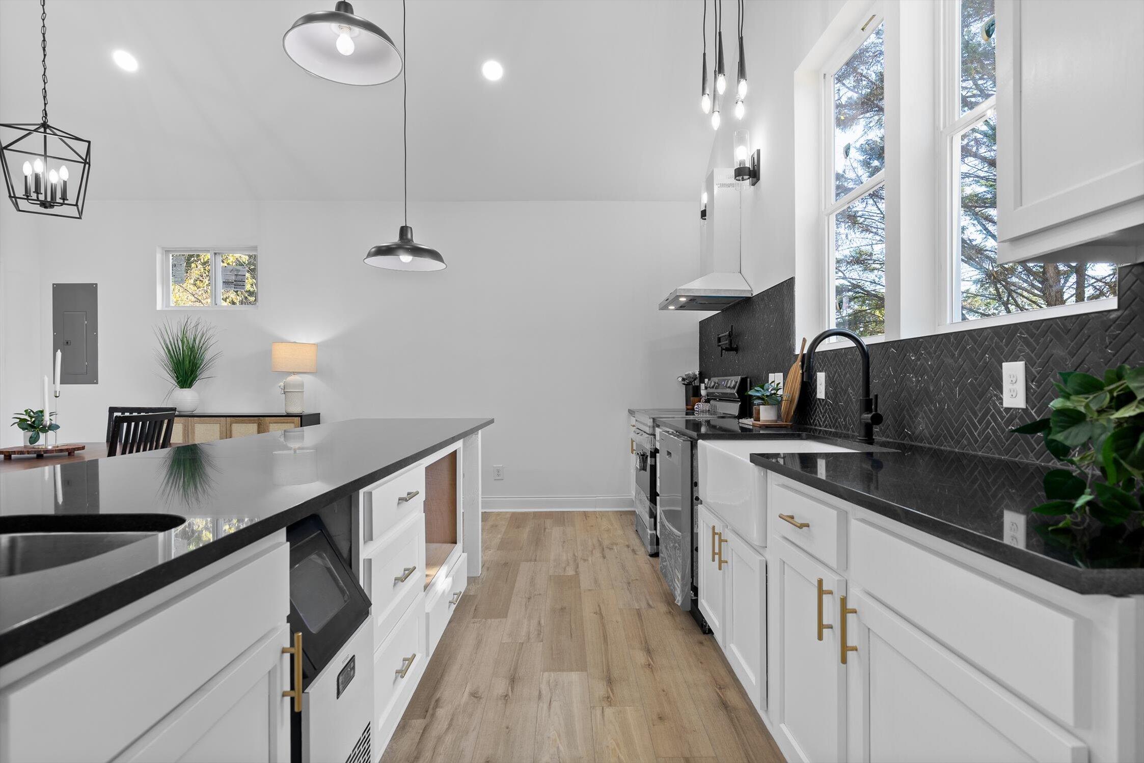 129 Signal Hills Drive