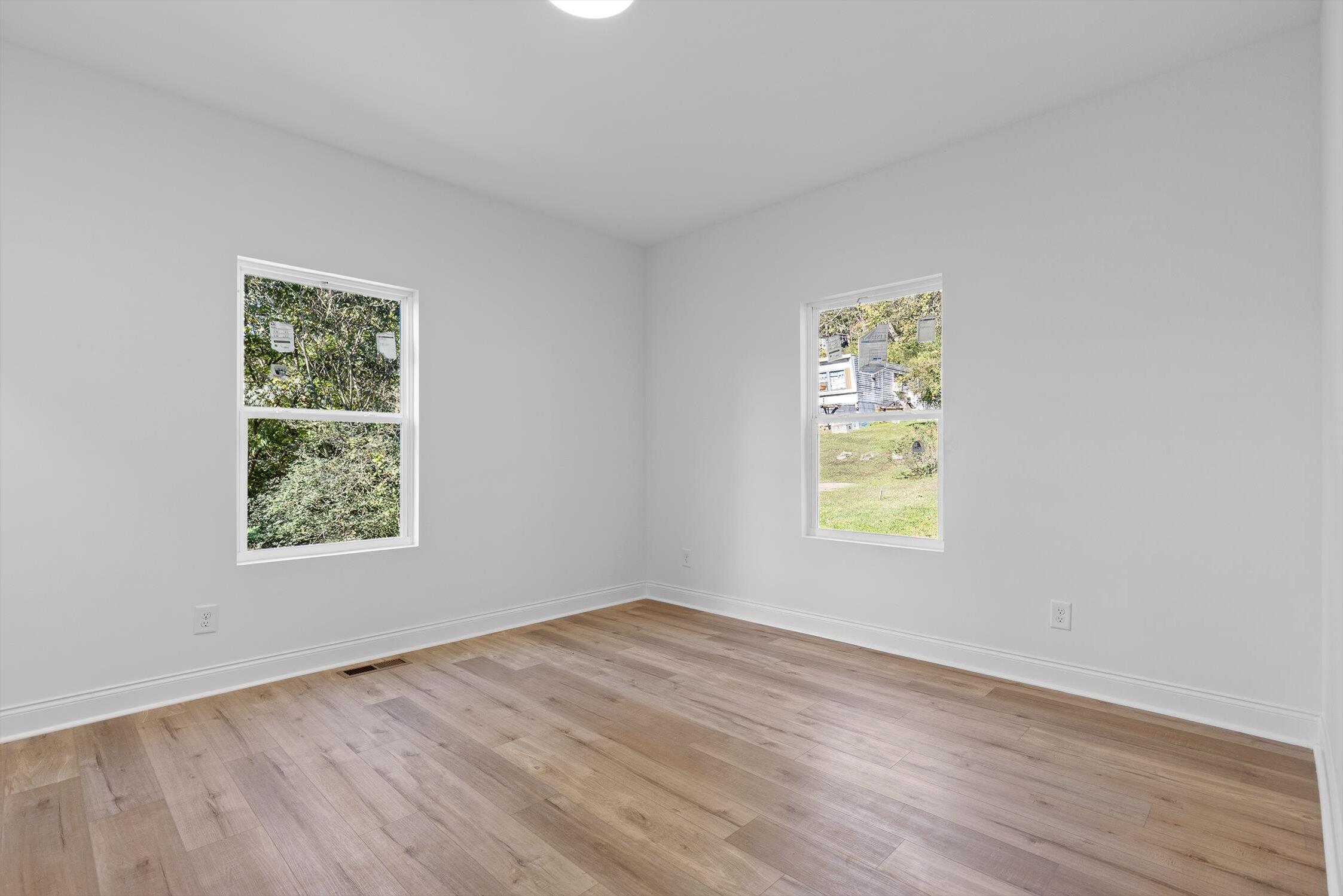 129 Signal Hills Drive