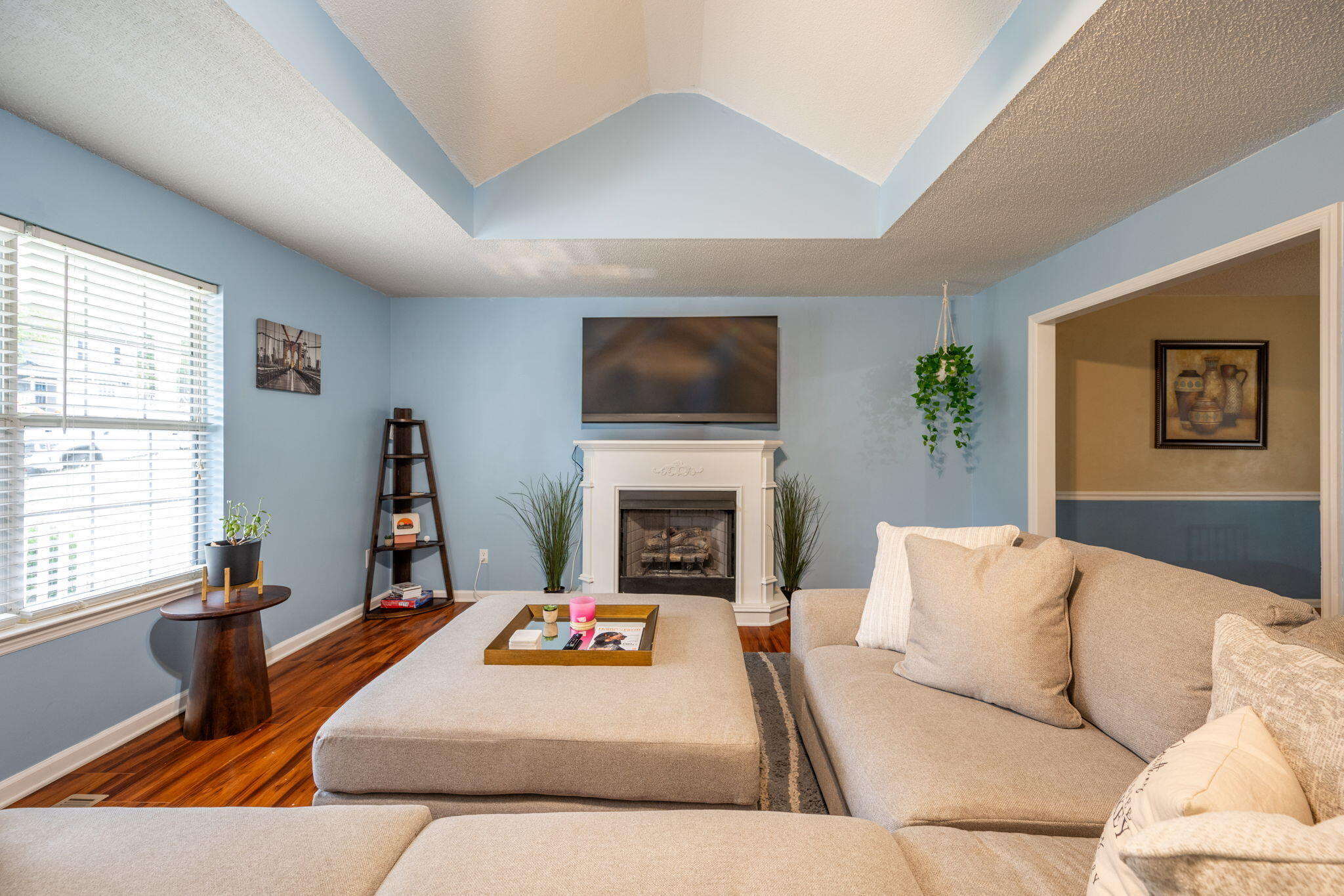 9226 Sugar Pine Drive