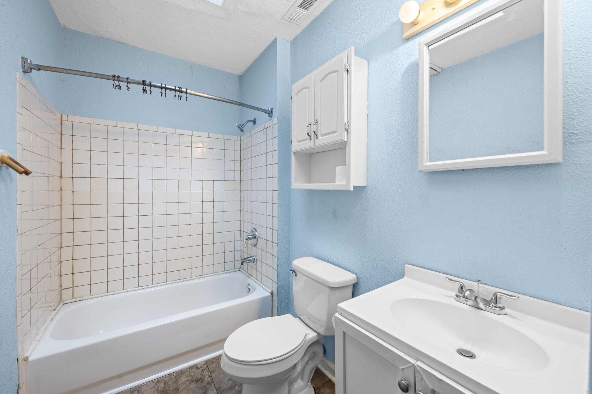 3115 Greenwich Avenue