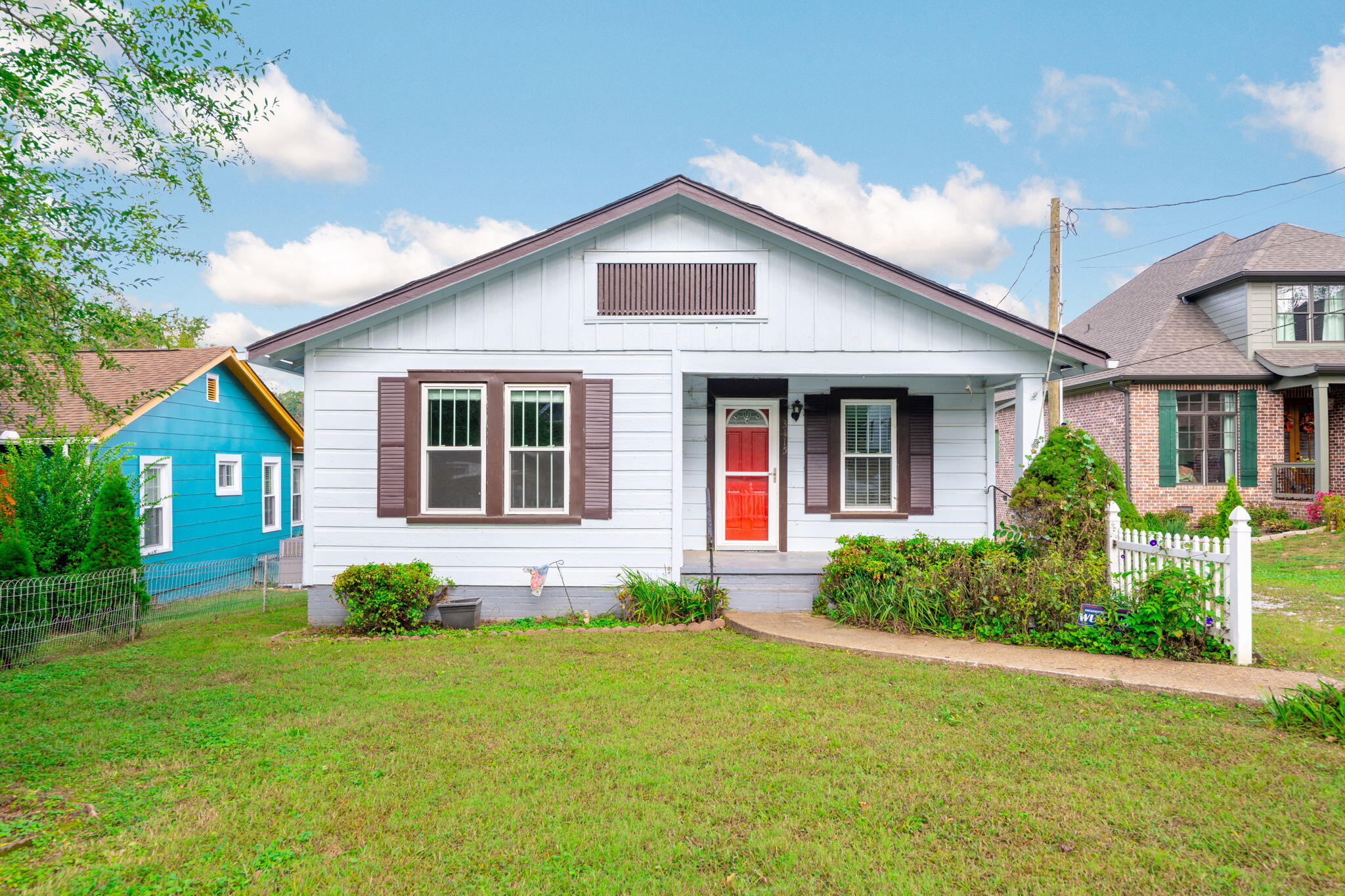 3115 Greenwich Avenue