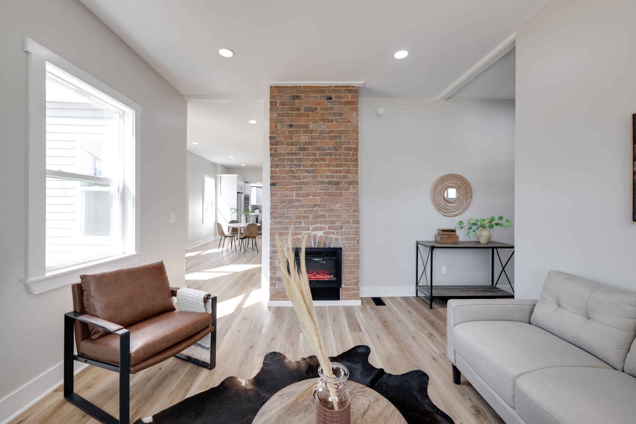 1003 S Willow Street