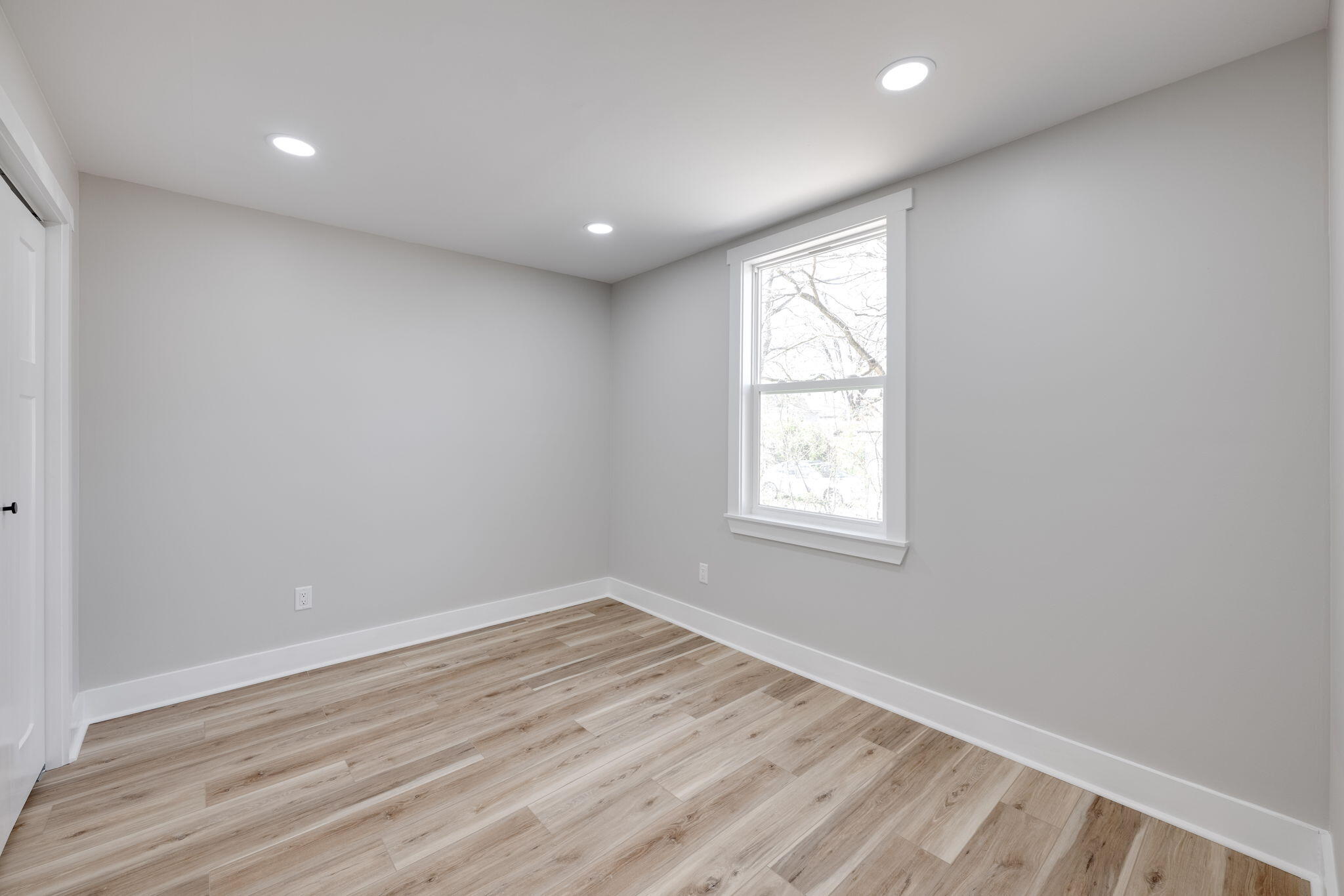 1003 S Willow Street