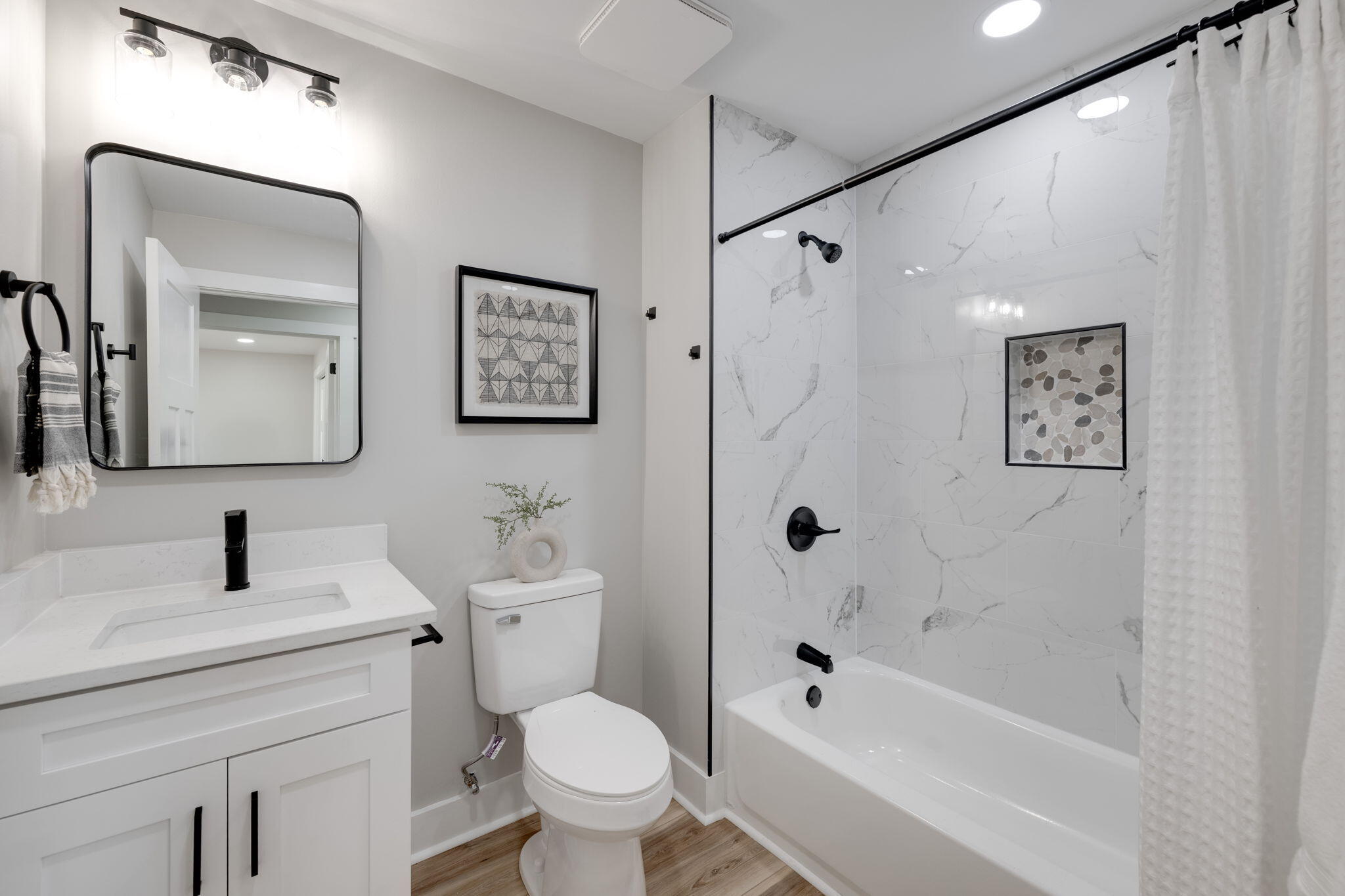 1003 S Willow Street