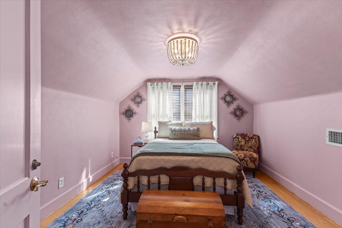 708 Belvoir Avenue
