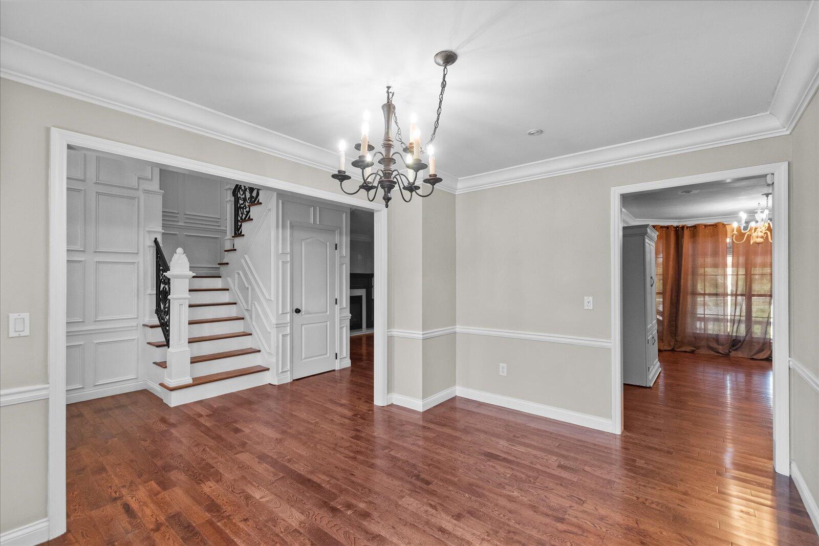 2221 Chimney Hills Drive