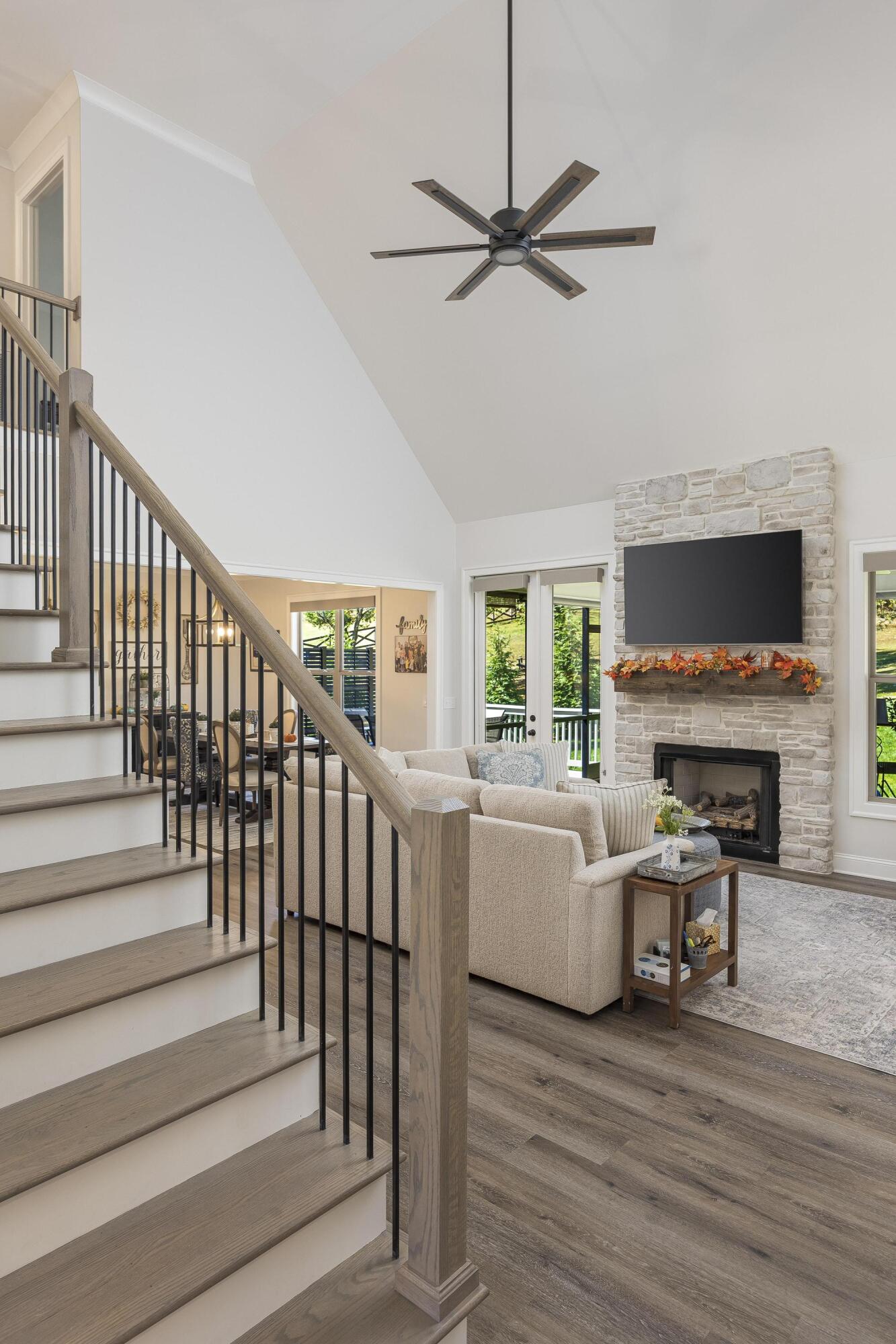 8649 Woodbury Acre Court