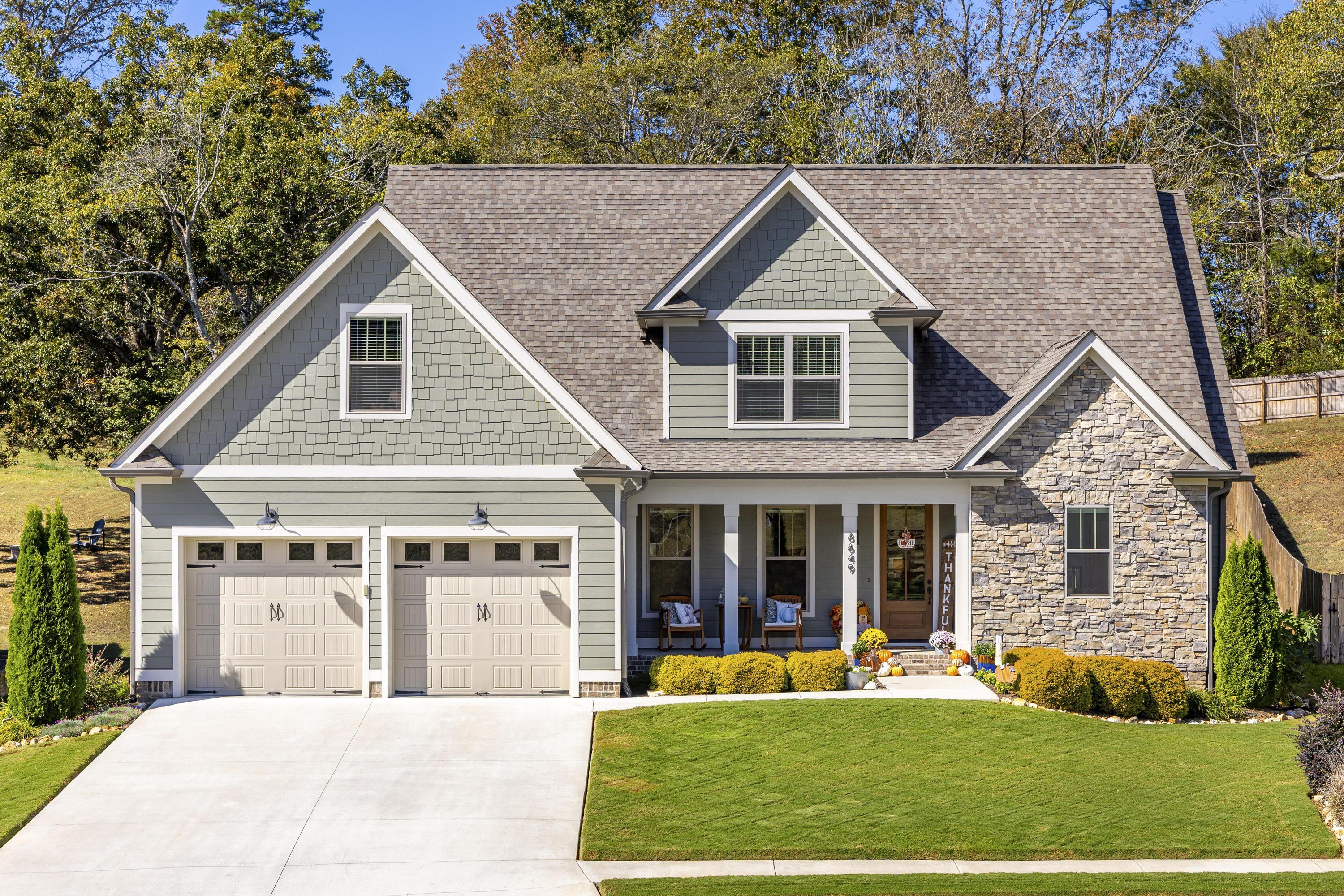 8649 Woodbury Acre Court