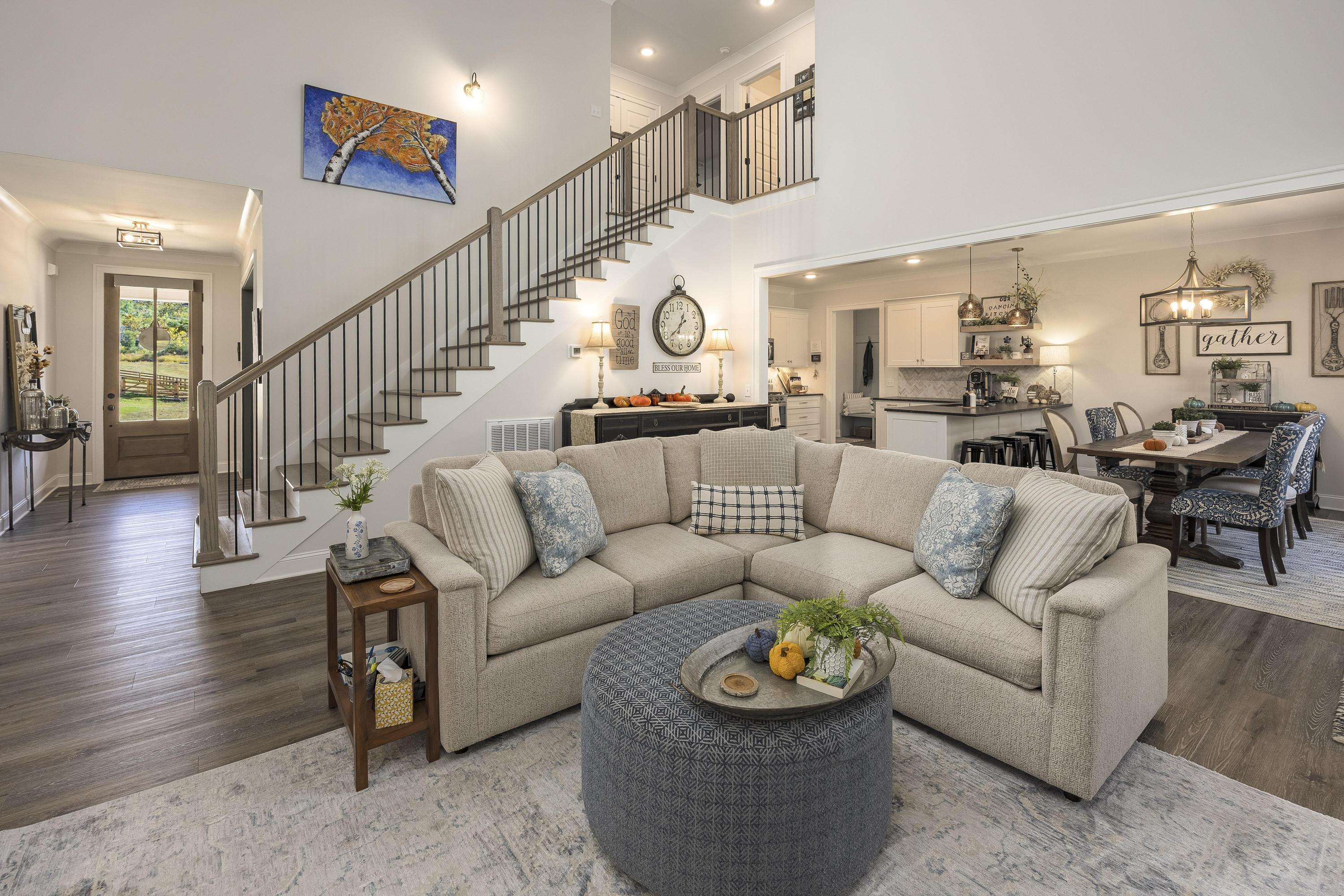 8649 Woodbury Acre Court