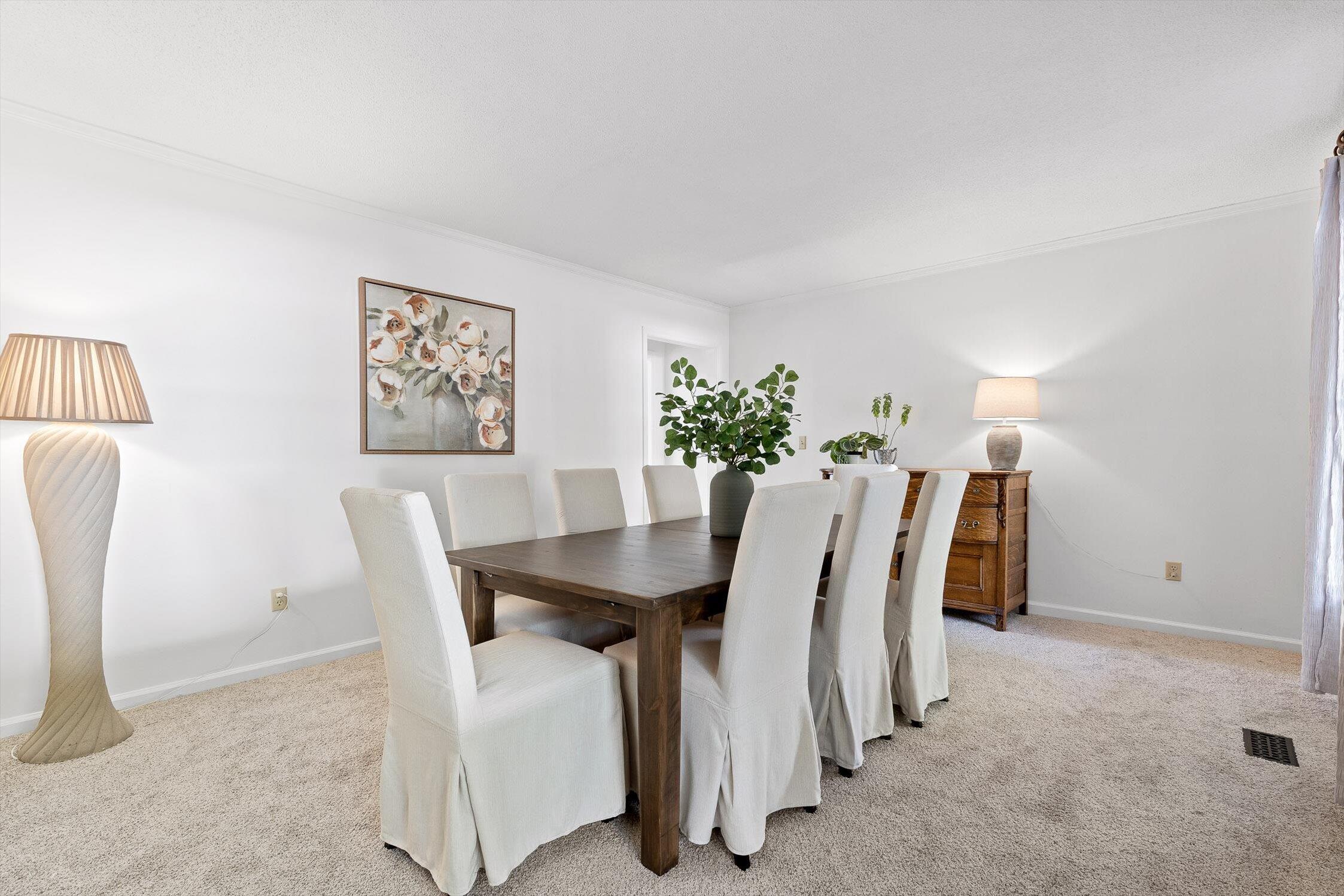 8124 Pierpoint Drive, Harrison