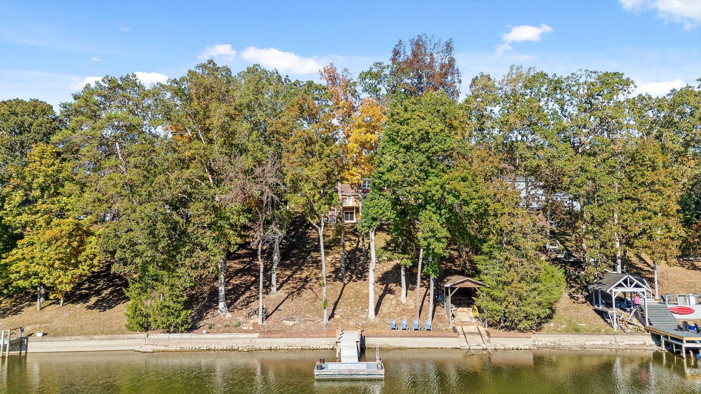 8124 Pierpoint Drive, Harrison