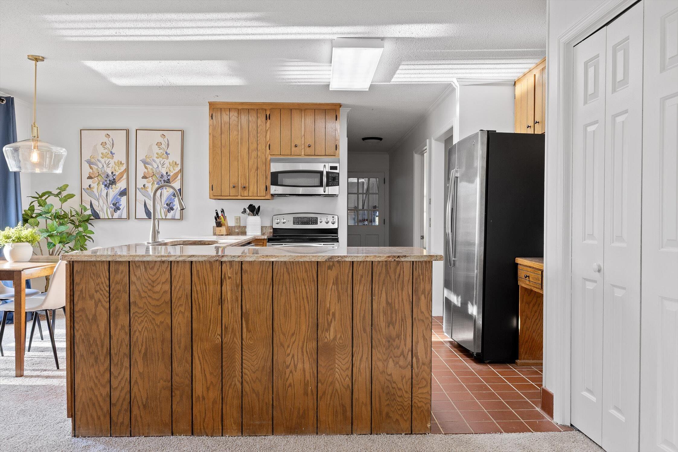 8124 Pierpoint Drive, Harrison