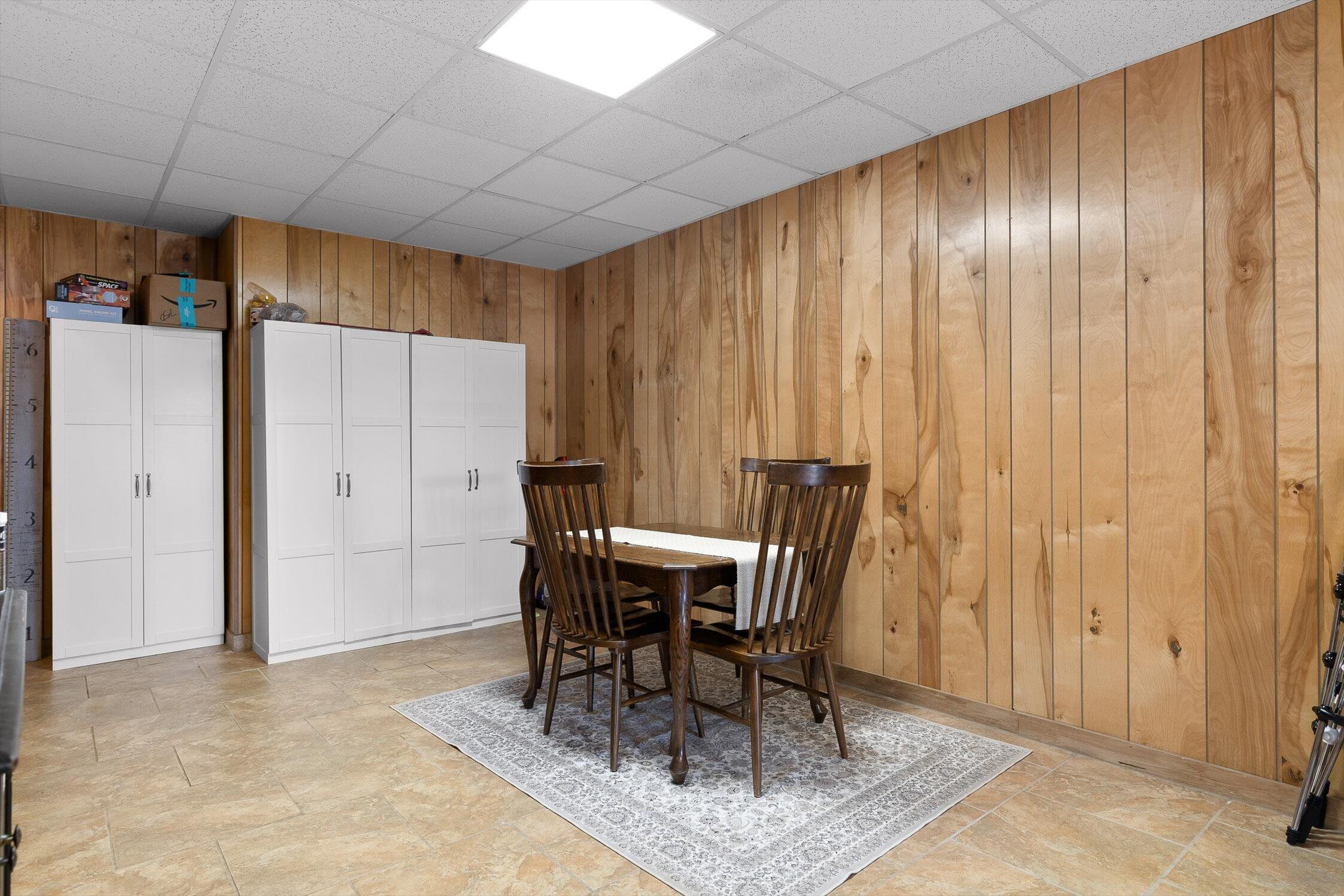 8124 Pierpoint Drive, Harrison