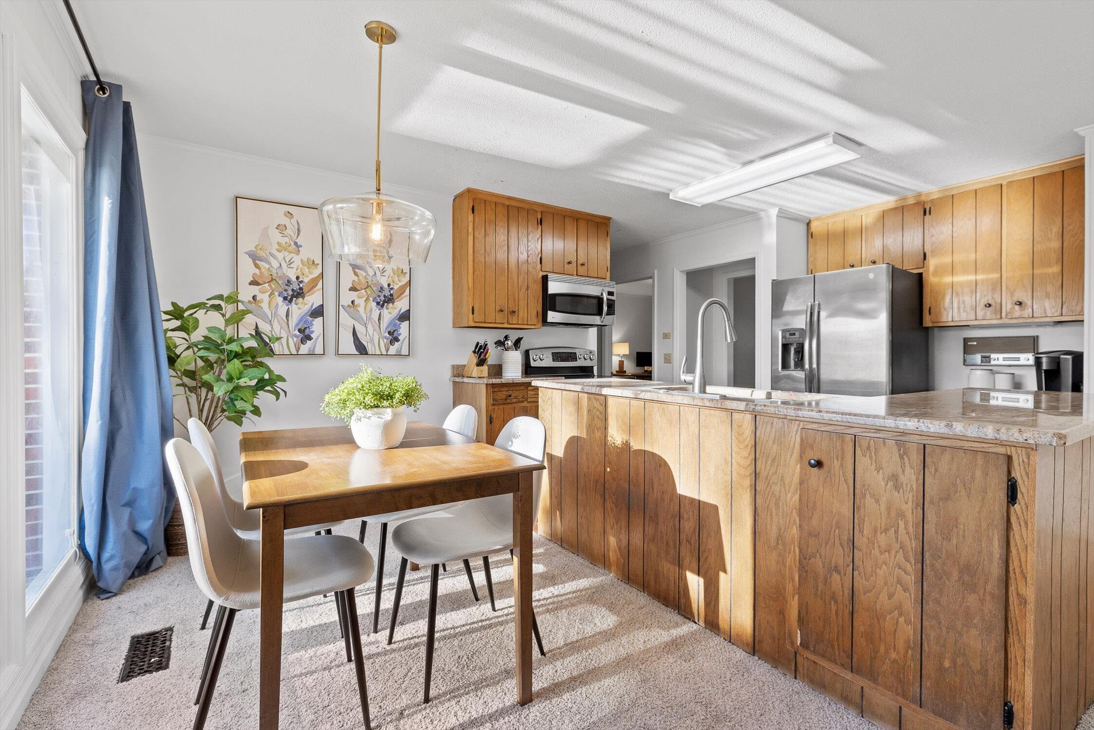 8124 Pierpoint Drive, Harrison