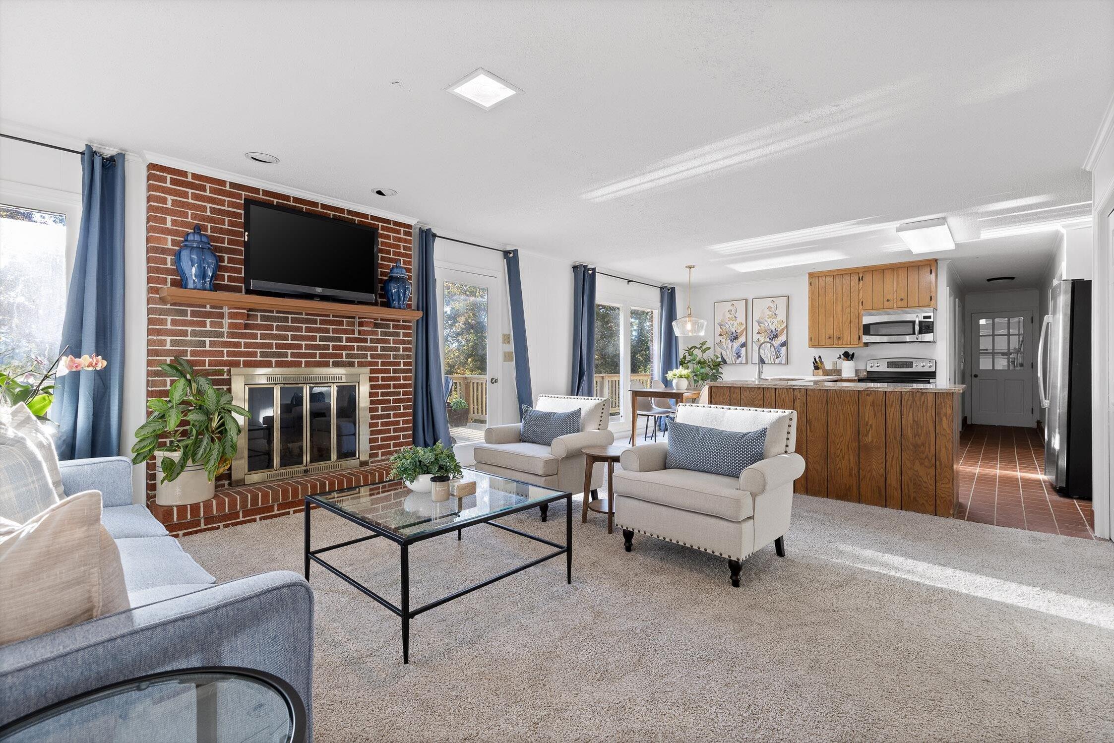 8124 Pierpoint Drive, Harrison